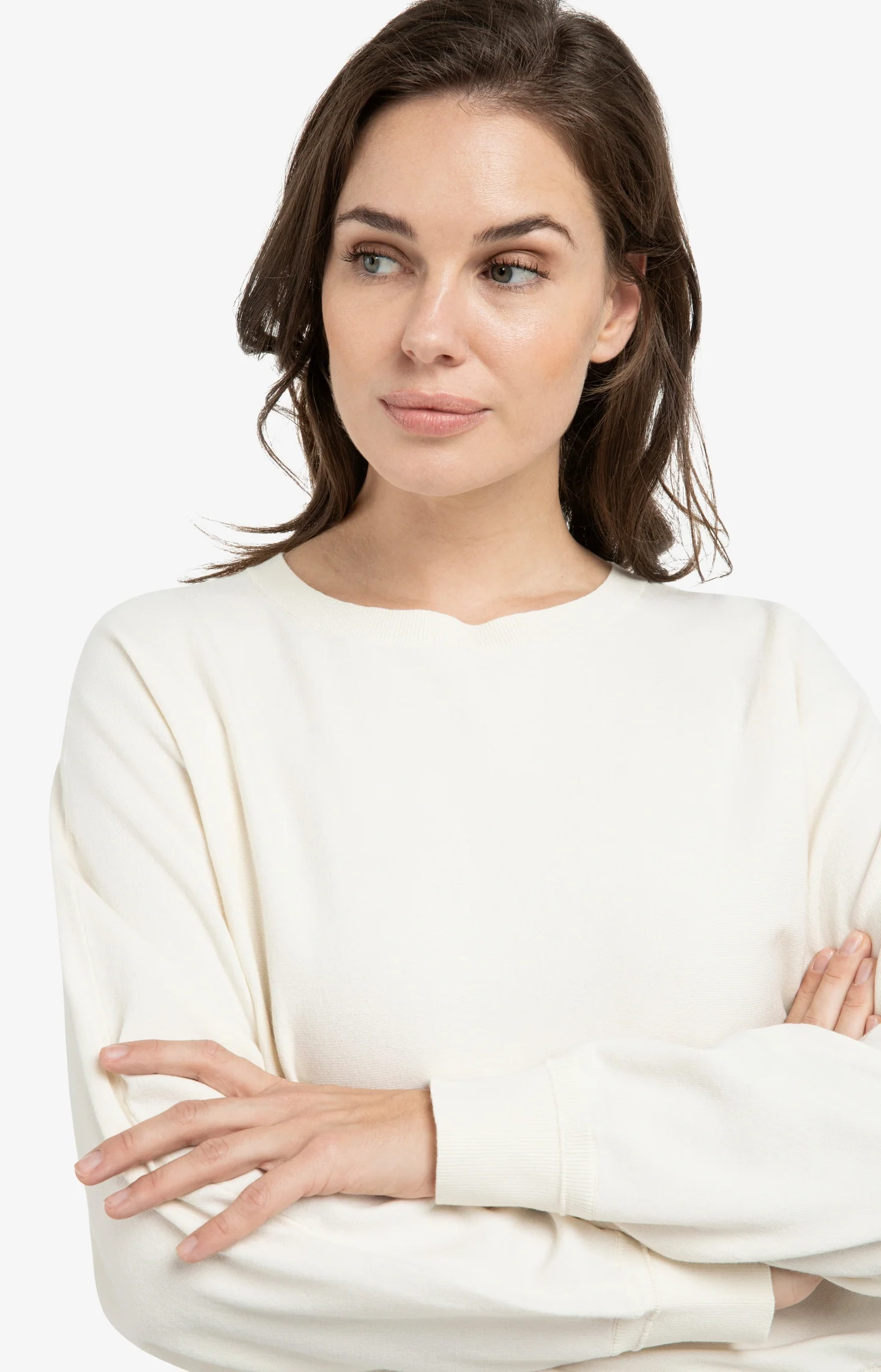 Batwing sweater with subtle seam details - Image 3