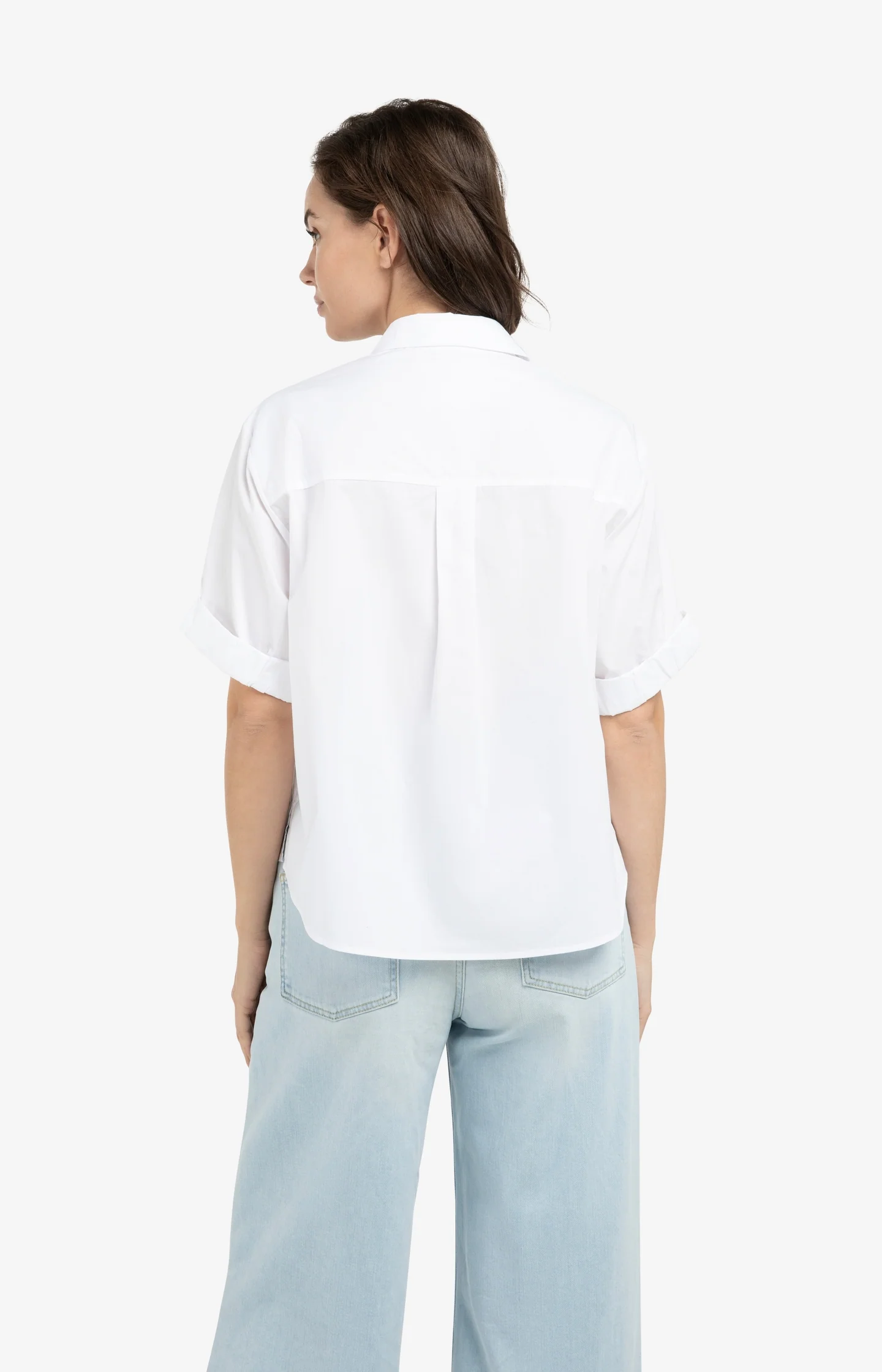 Blouse with short rolled-up sleeves and collar - Image 4