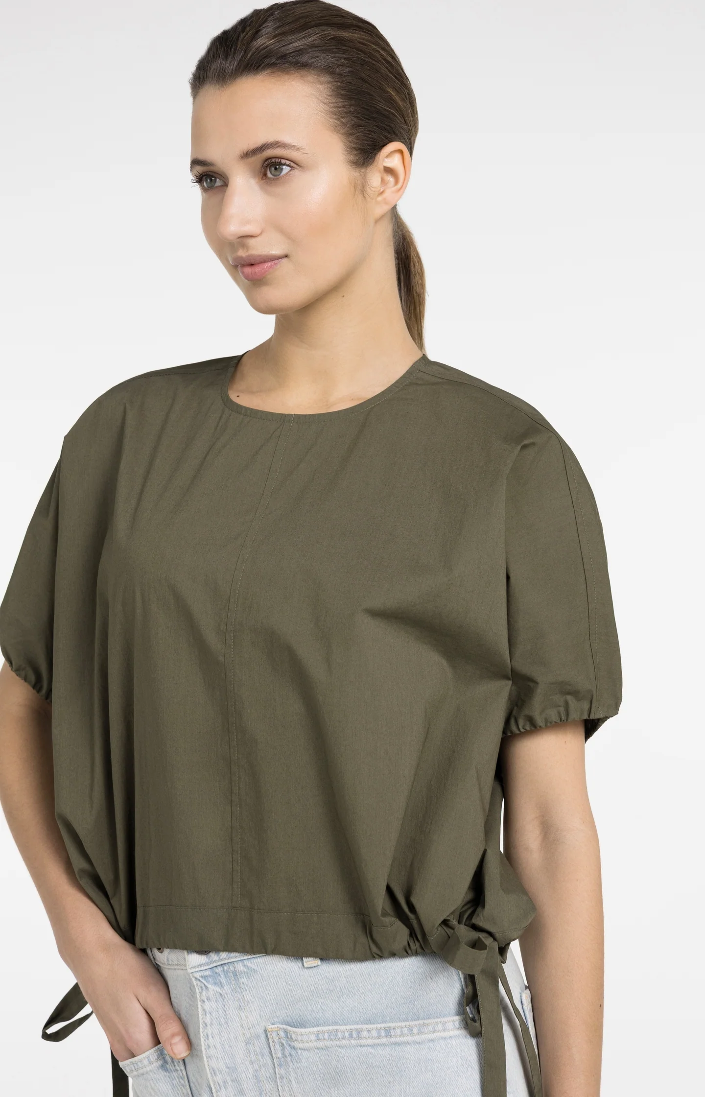 Boxy top with adjustable waist and puff sleeves - Image 5