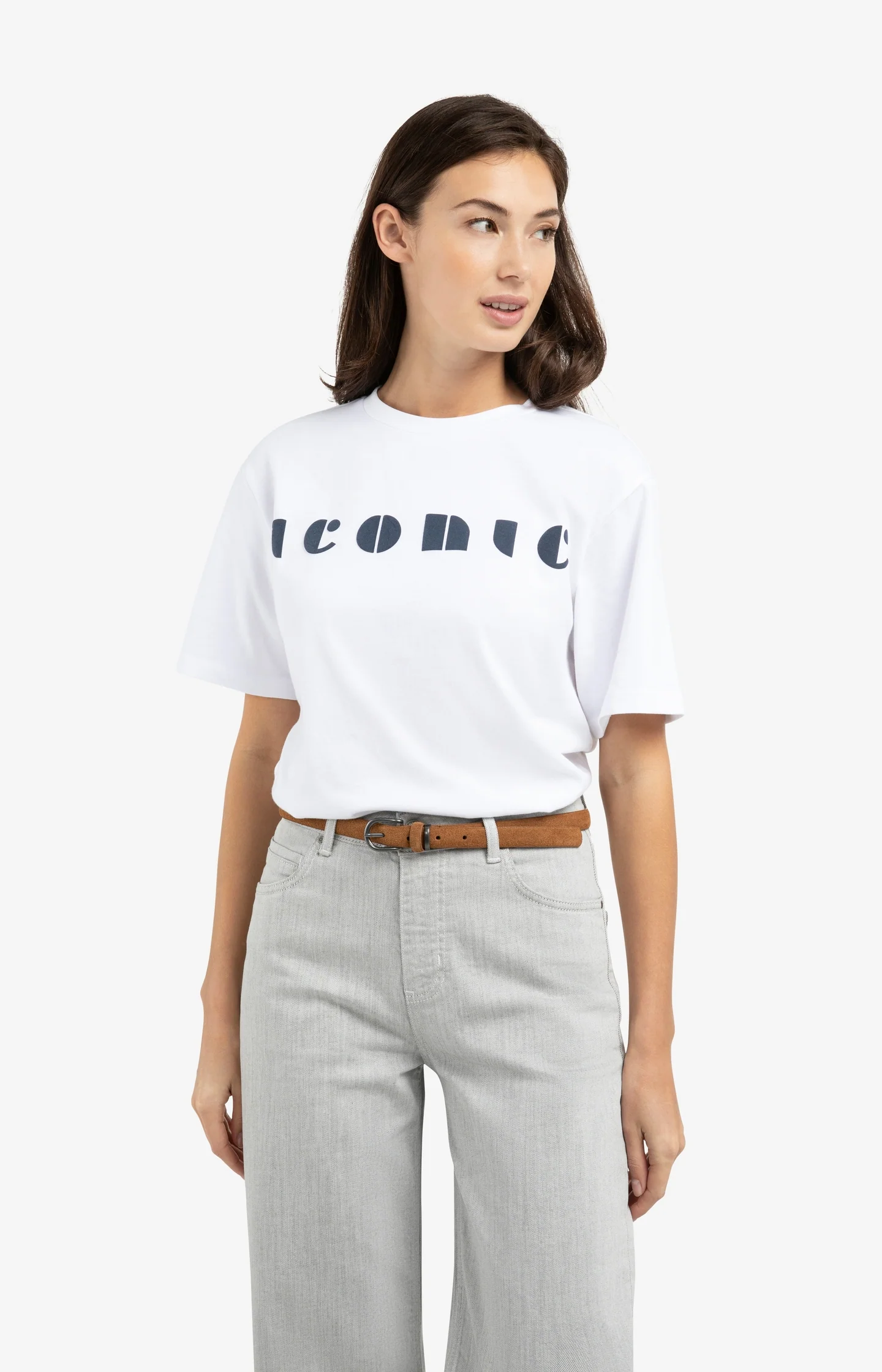 Boyfriend T-shirt with artwork print - Image 3