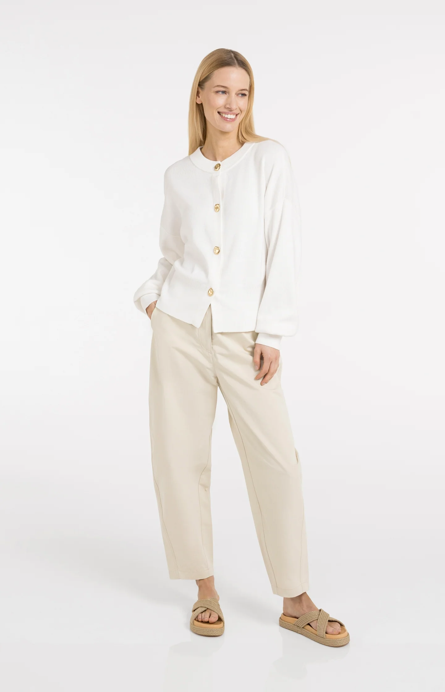 Cardigan with round neck and gold-tone buttons - Image 6