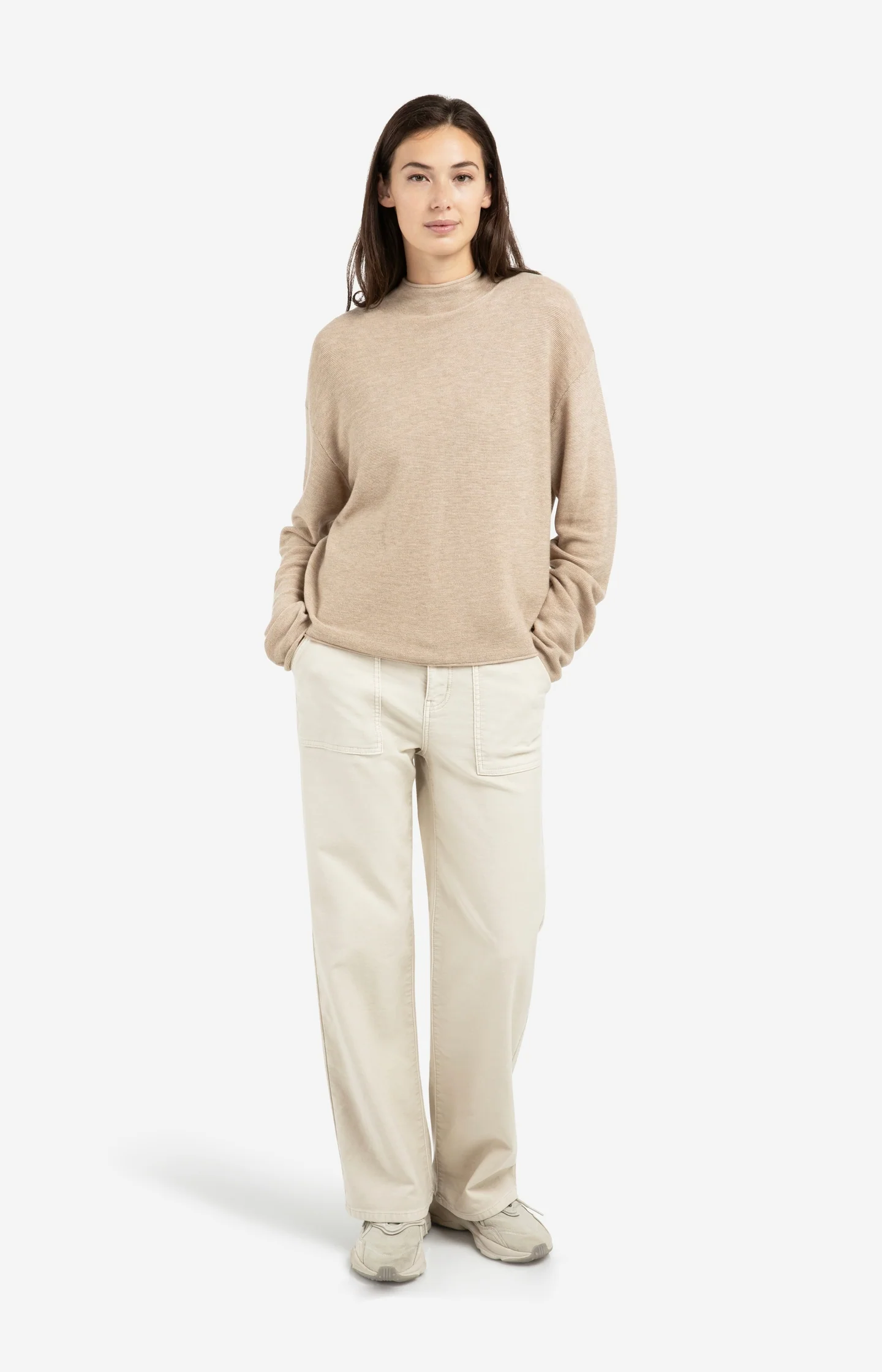 Cargo trousers with straight legs and patch pockets (L32) - Image 7