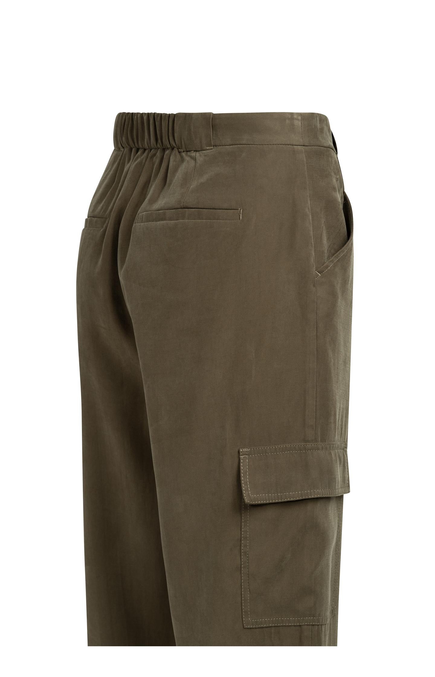 Cargo trousers with straight legs and pleats - Image 12