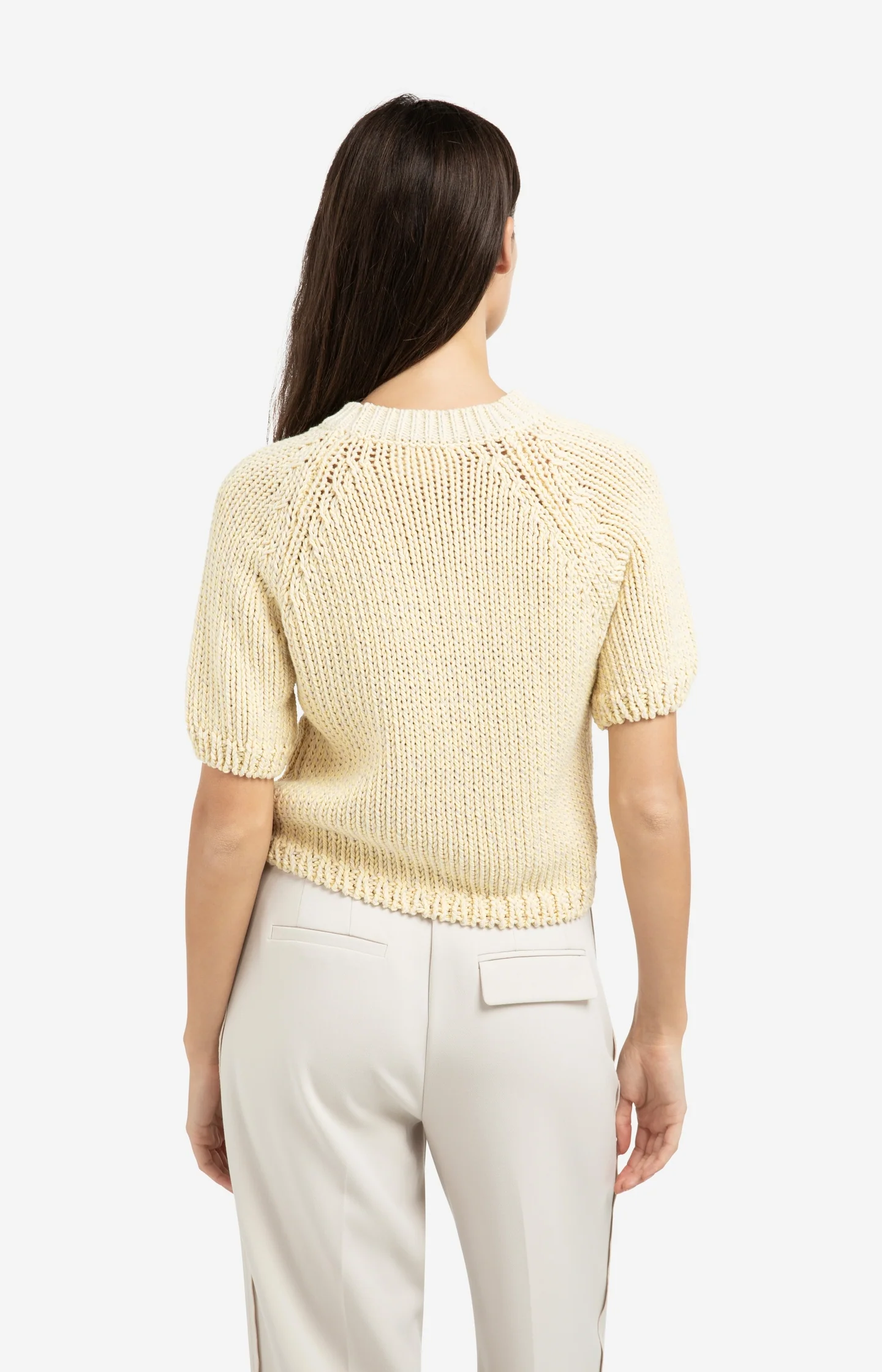 Cropped chunky knit sweater with short sleeves - Image 4