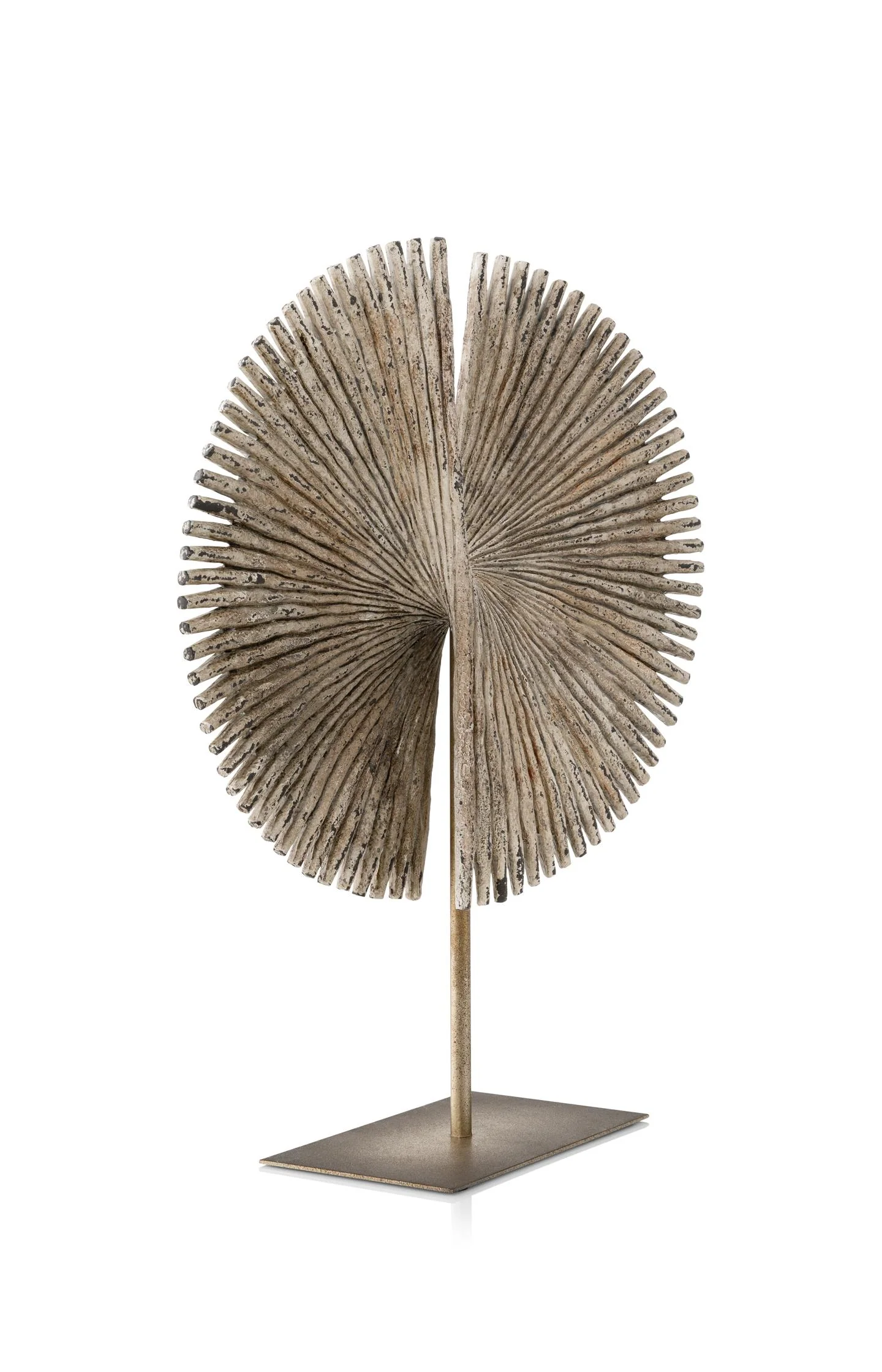 Decorative statue on metal stand - Image 3