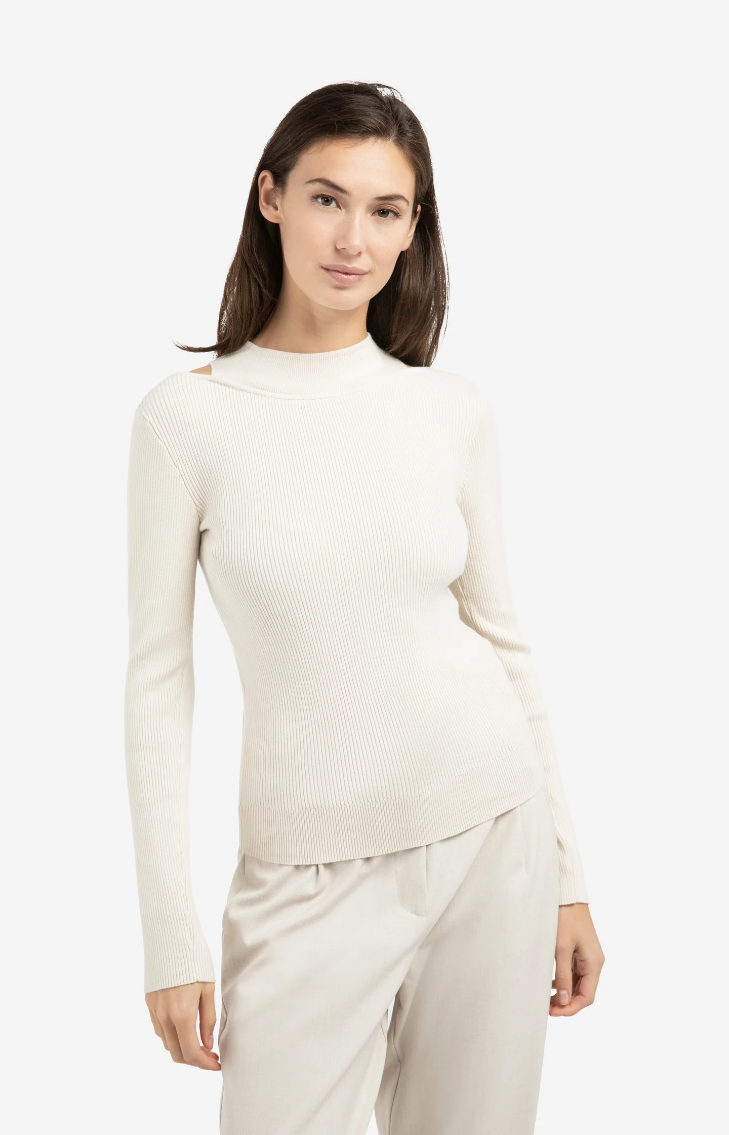 Fine ribbed sweater with layered neckline and fitted fit - Image 3