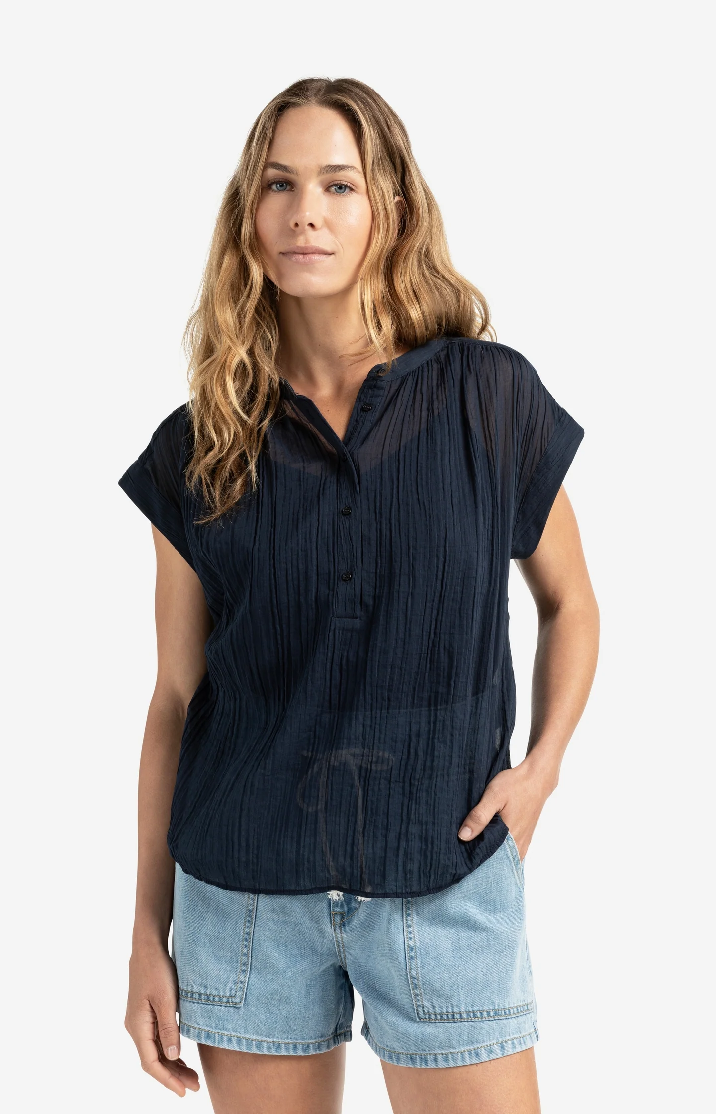 Flowy blouse with polo collar and cap sleeves - Image 4