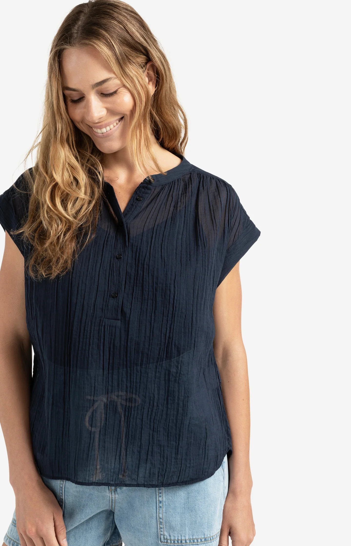 Flowy blouse with polo collar and cap sleeves - Image 6