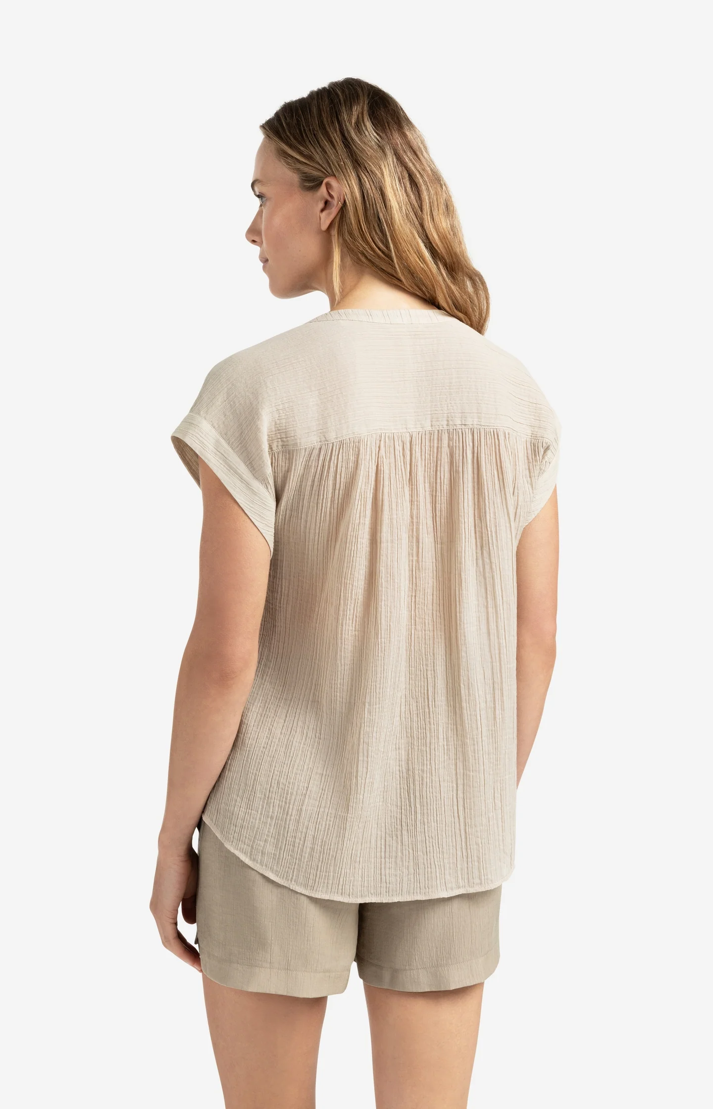 Flowy blouse with polo collar and cap sleeves - Image 5