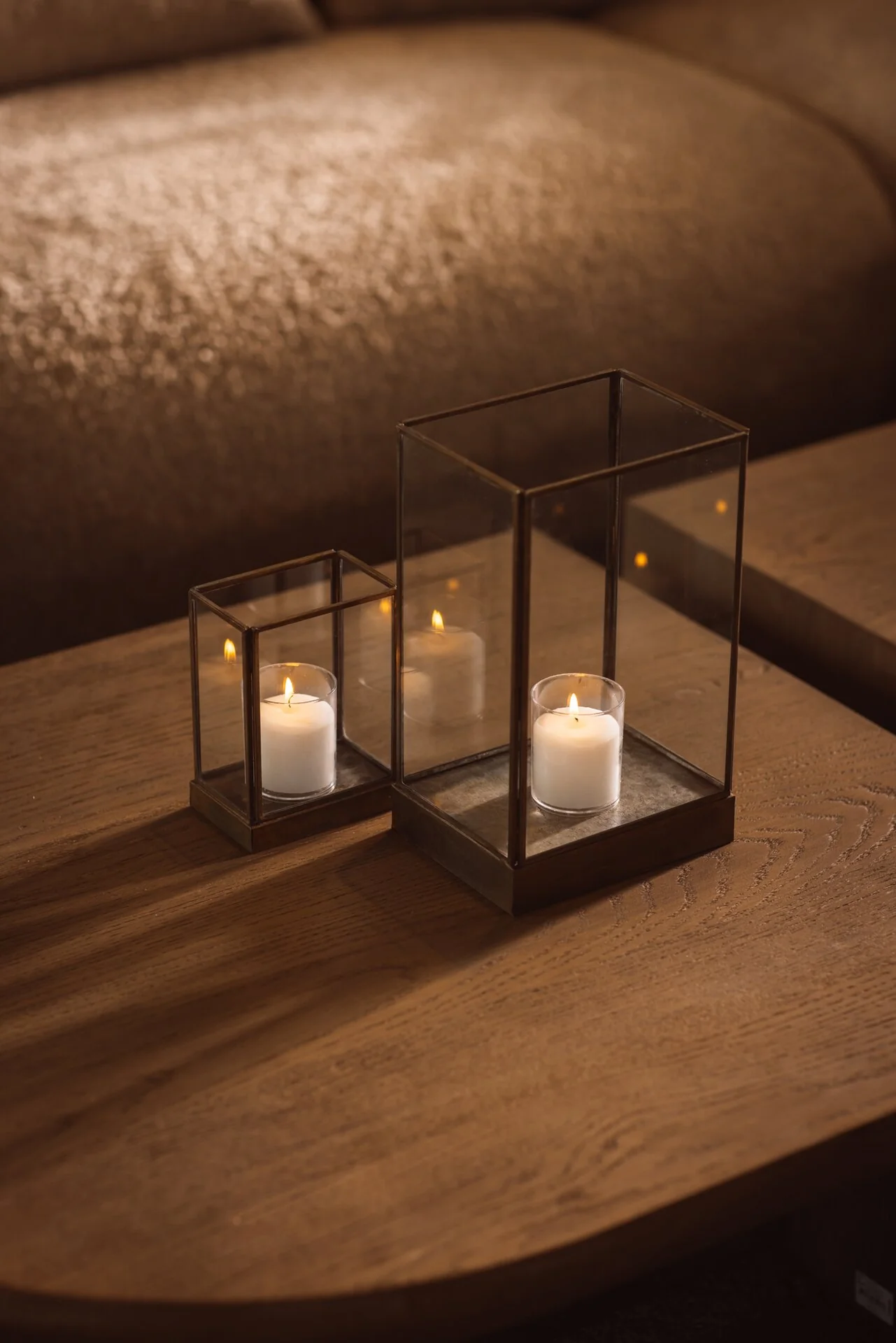 Glass candle holder with metal frame - large - Image 5