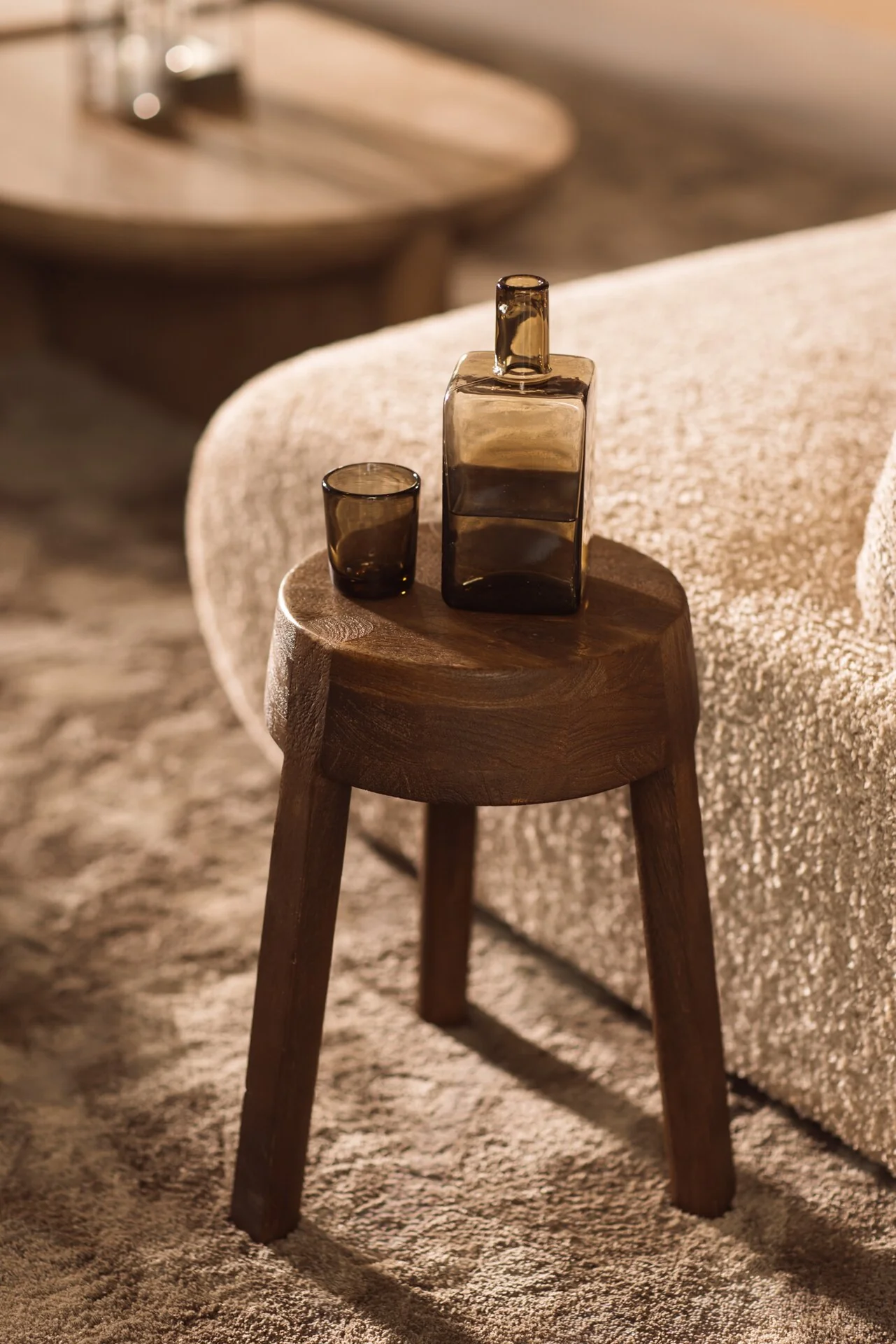 Mango wood stool - Image 5