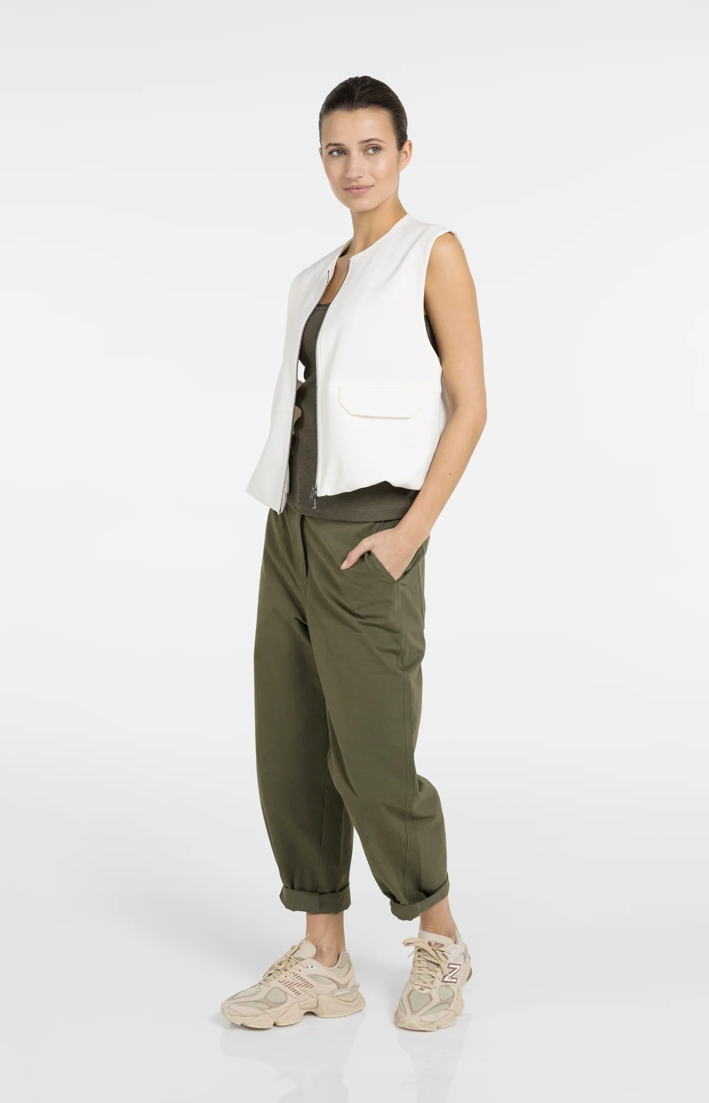 High waist barrel trousers with button detail - Image 11