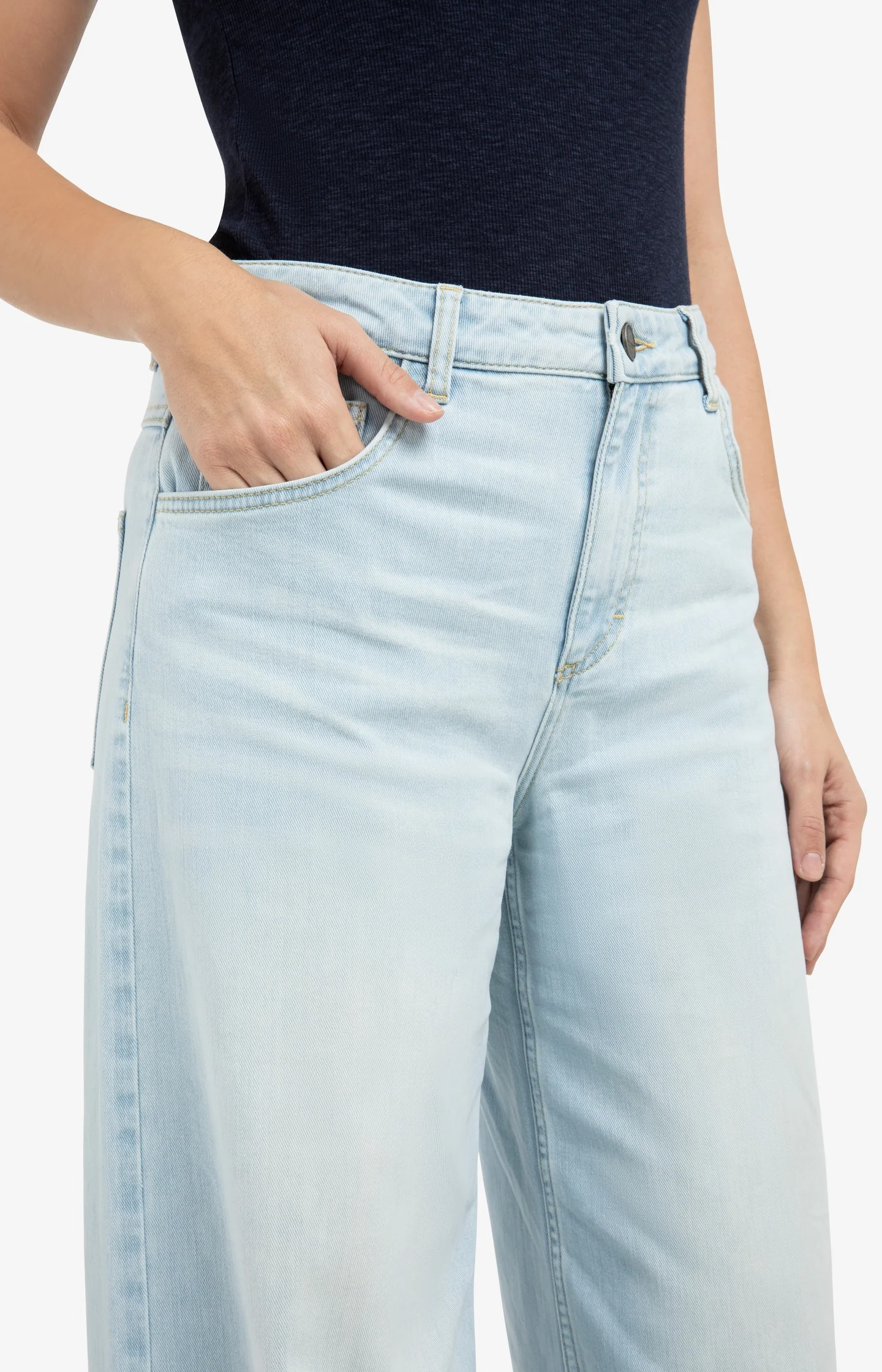 High-waist jeans with extra wide legs (L34) - Image 6