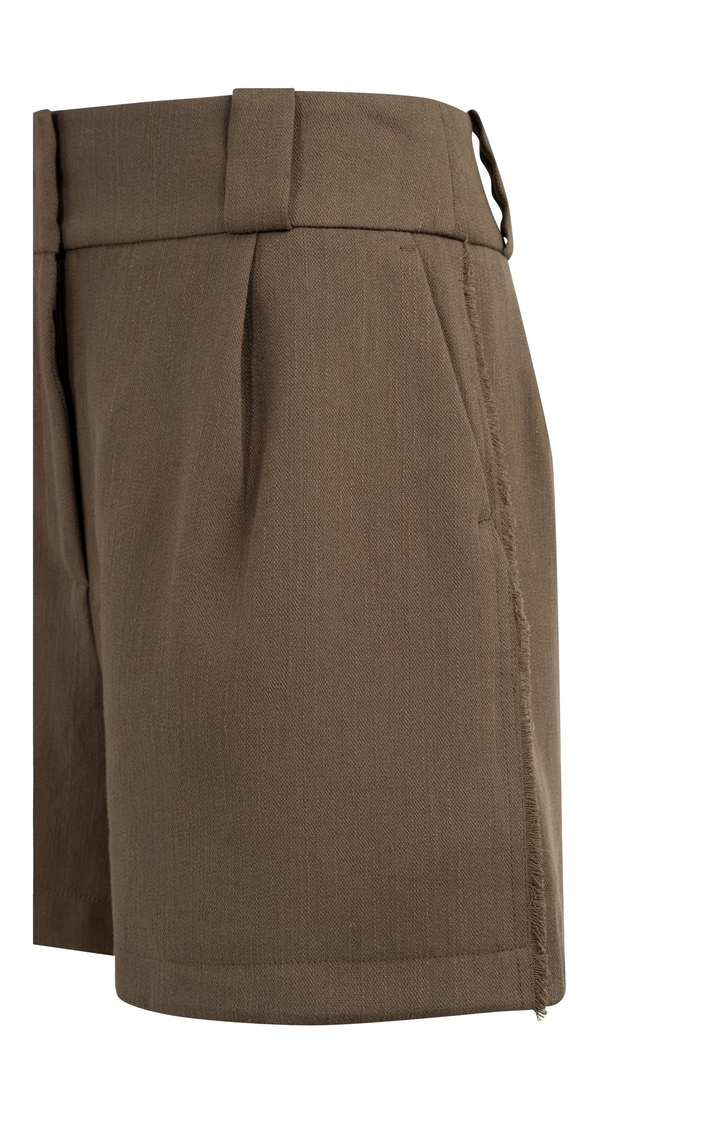 High-waisted shorts in a linen blend - Image 8