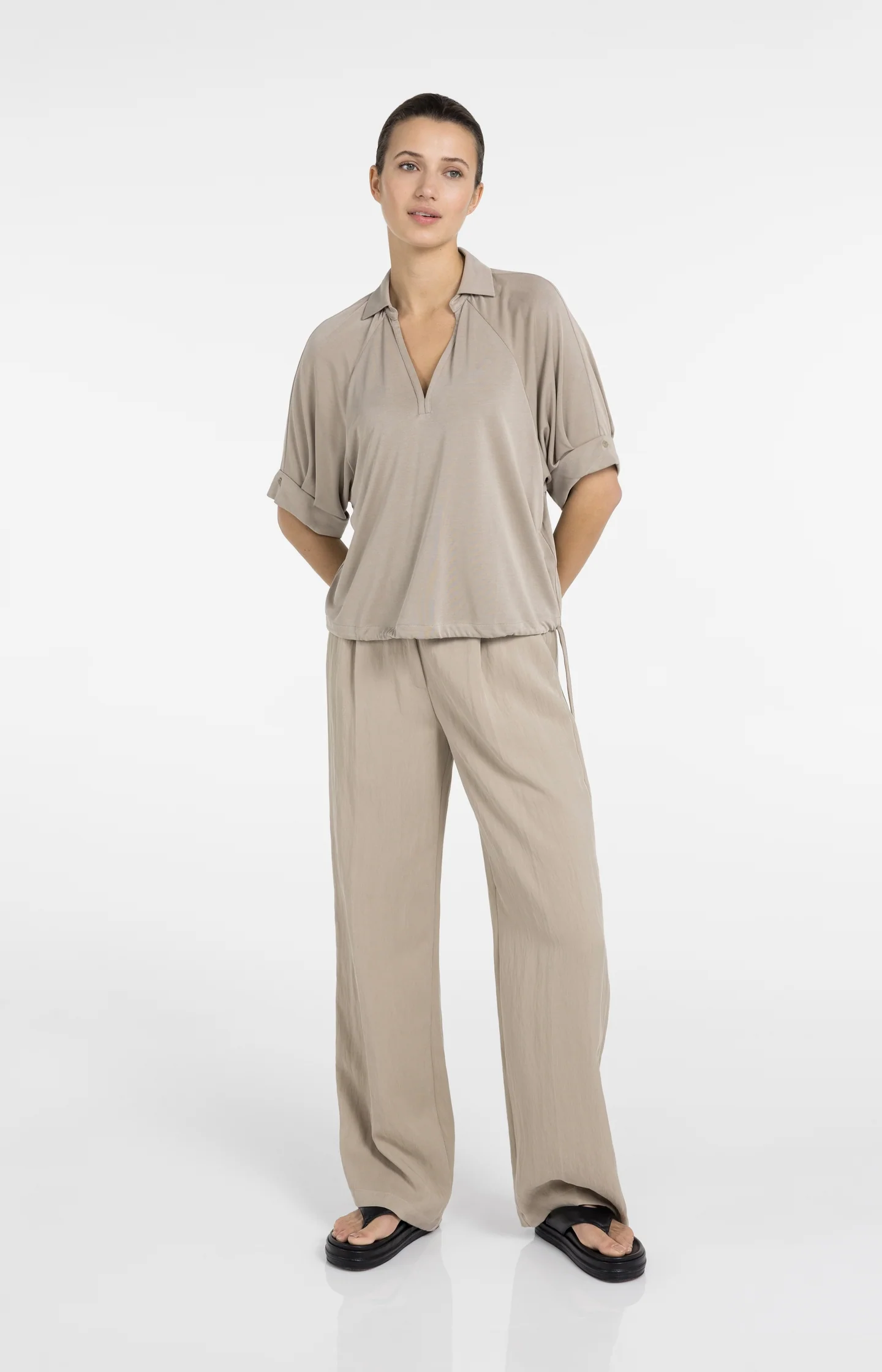Jersey top with pleated sleeves - Image 5