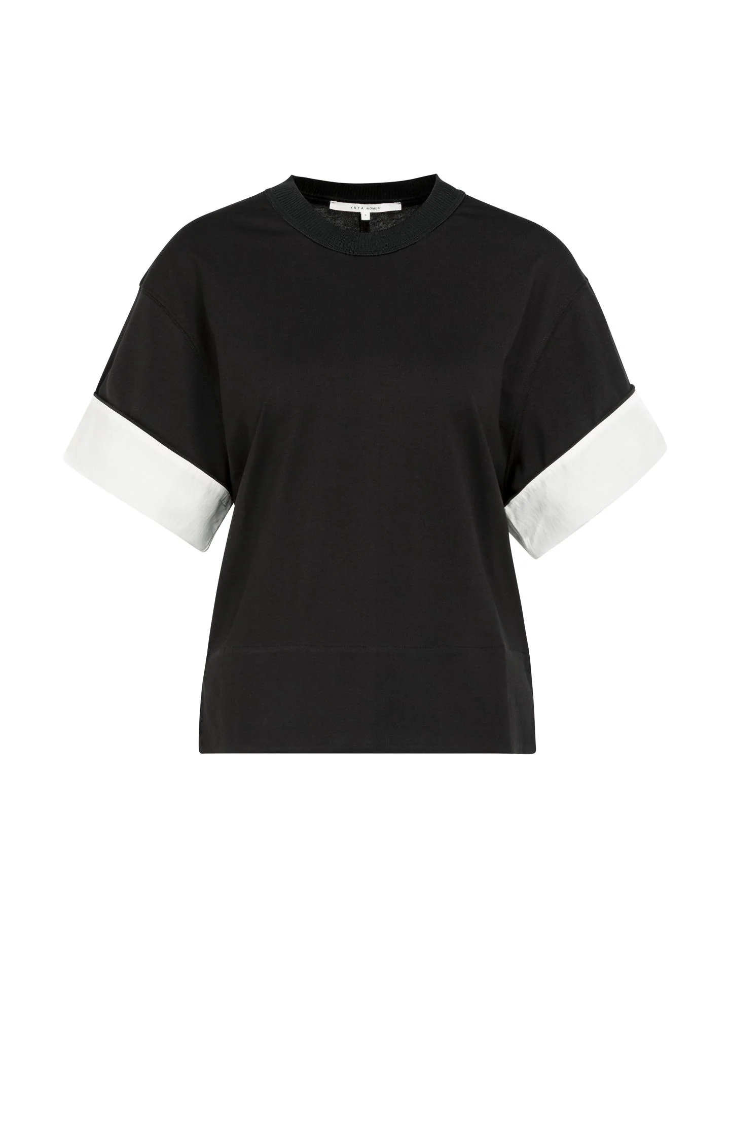 Jersey top with woven details and short sleeves - Image 10