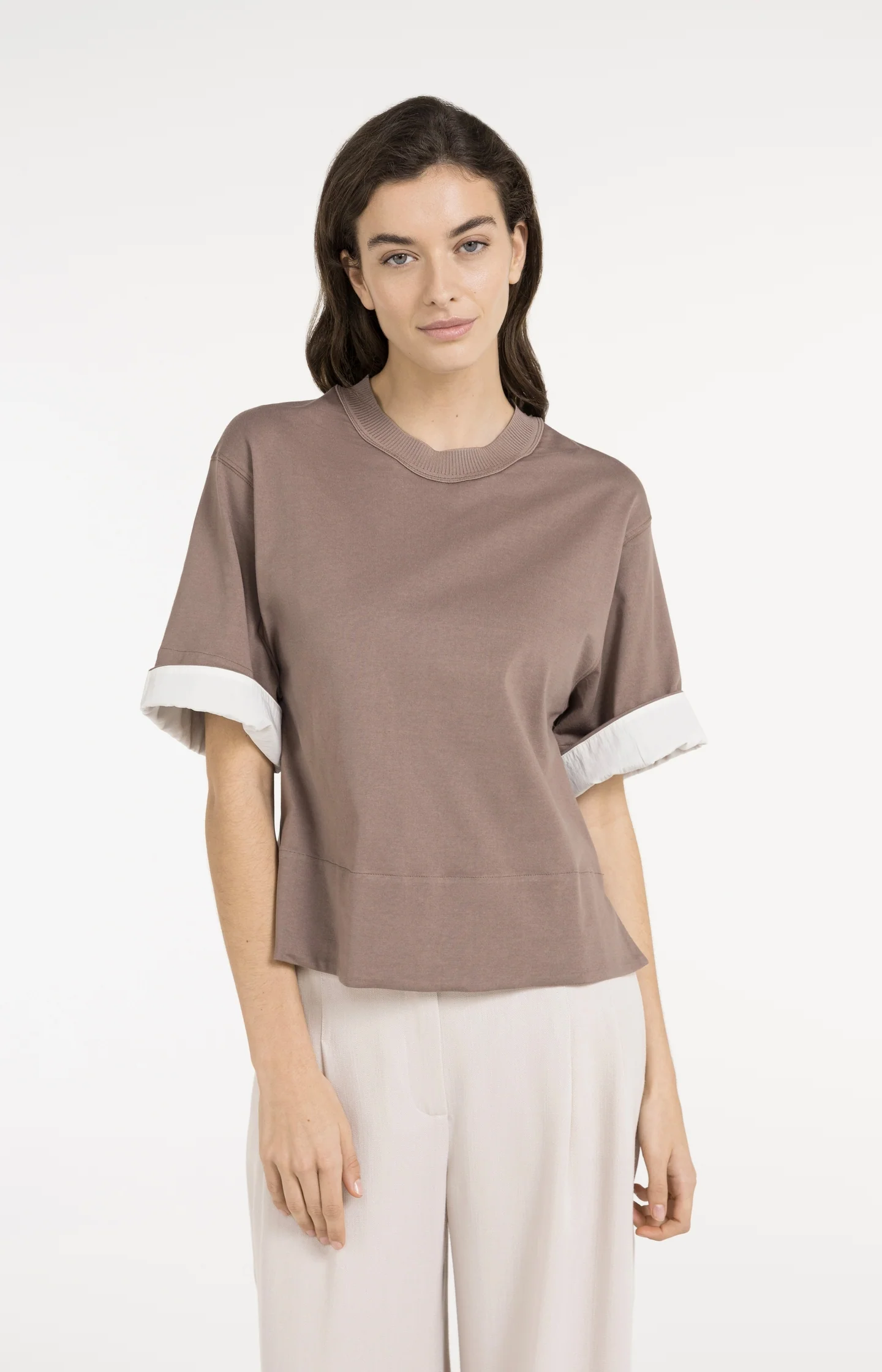 Jersey top with woven details and short sleeves - Image 3