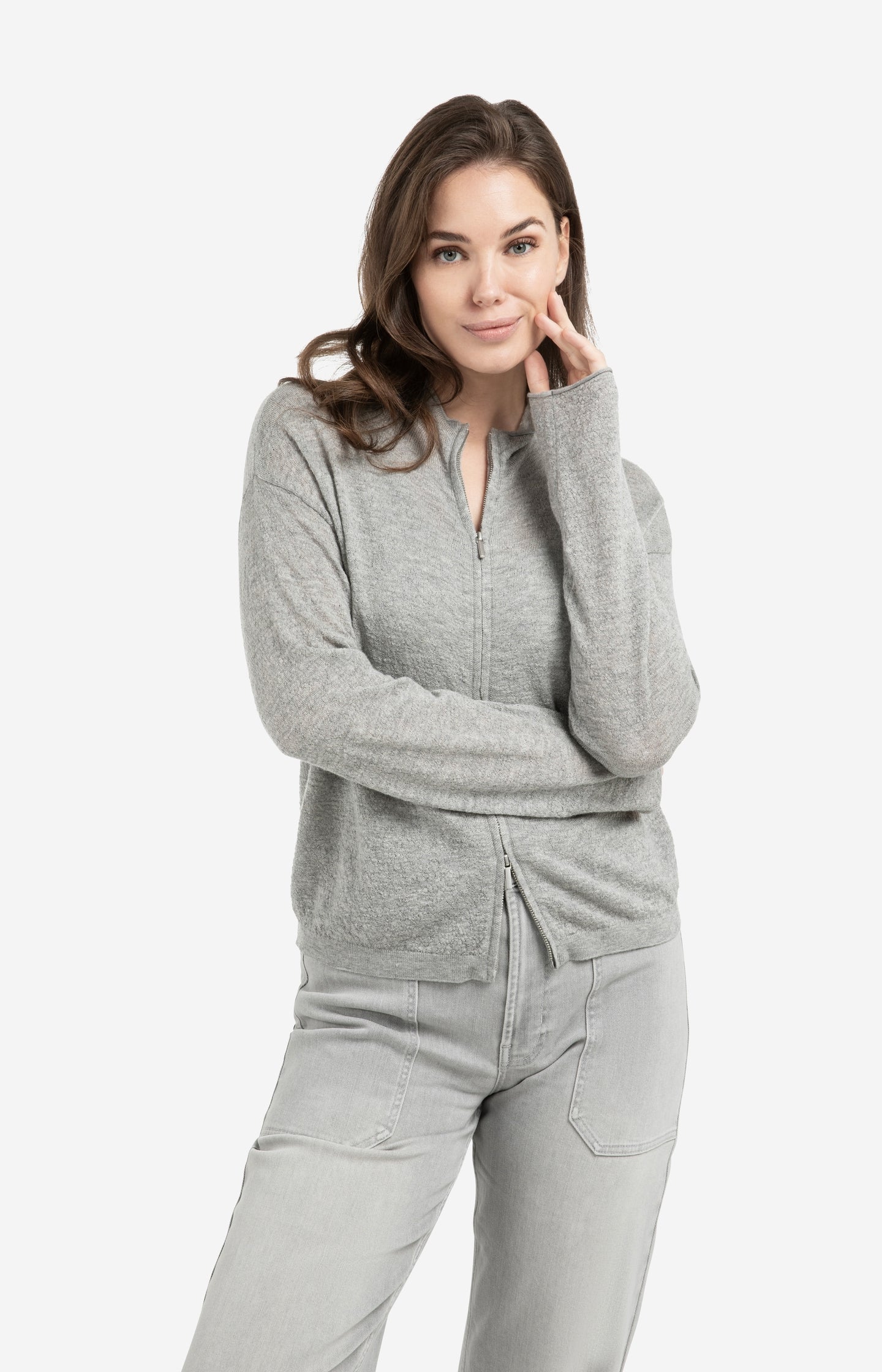 Knitted cardigan with high neck and zipper - Image 3