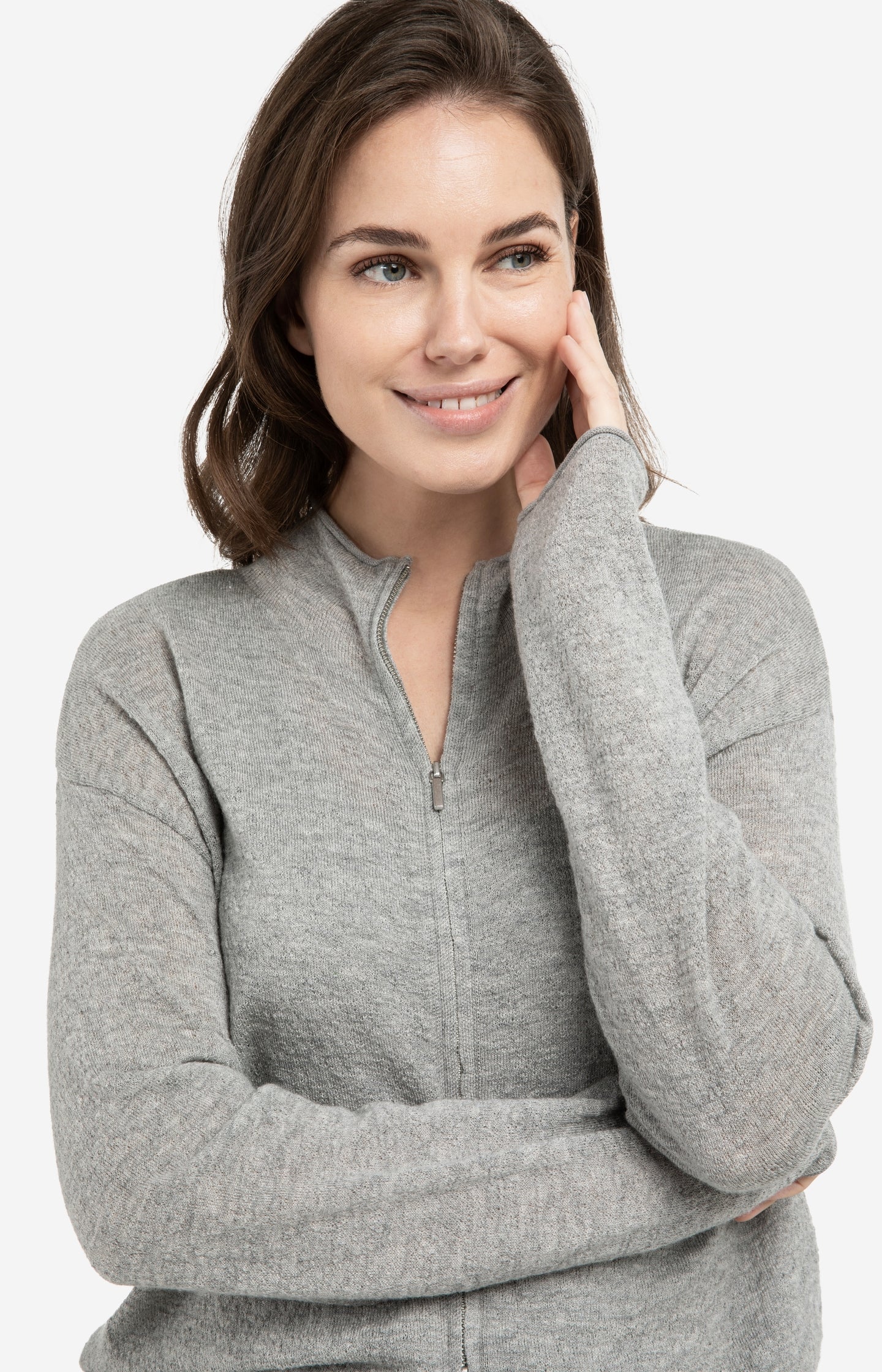 Knitted cardigan with high neck and zipper - Image 5