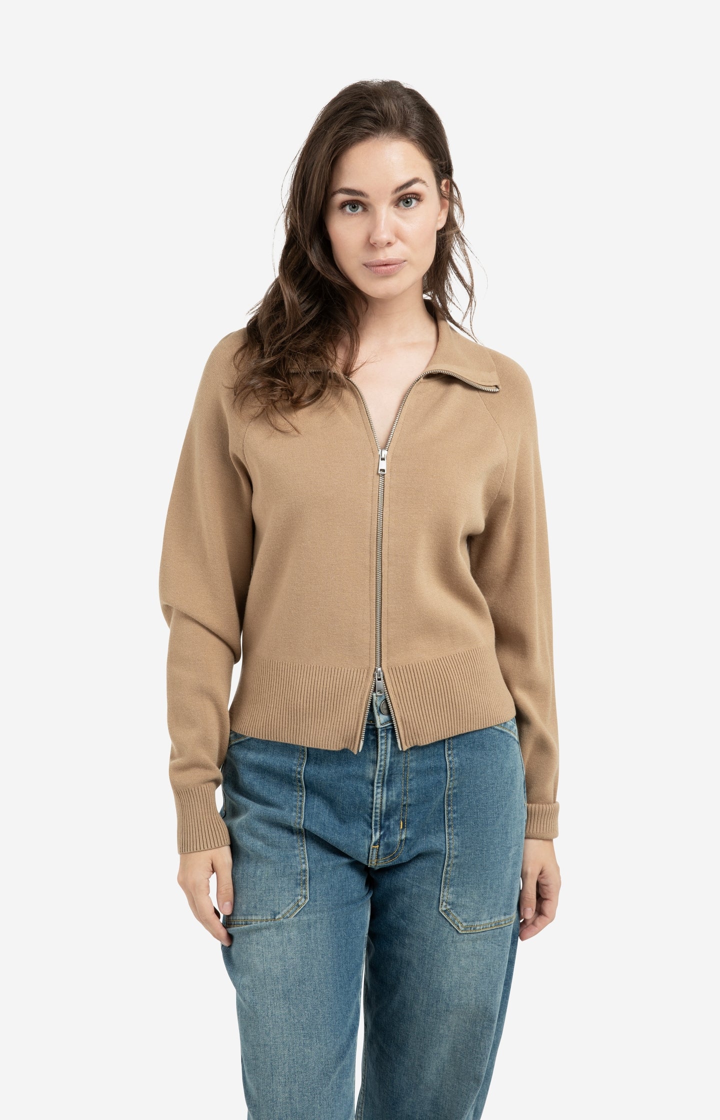 Knitted cardigan with zipper and collar - Image 3
