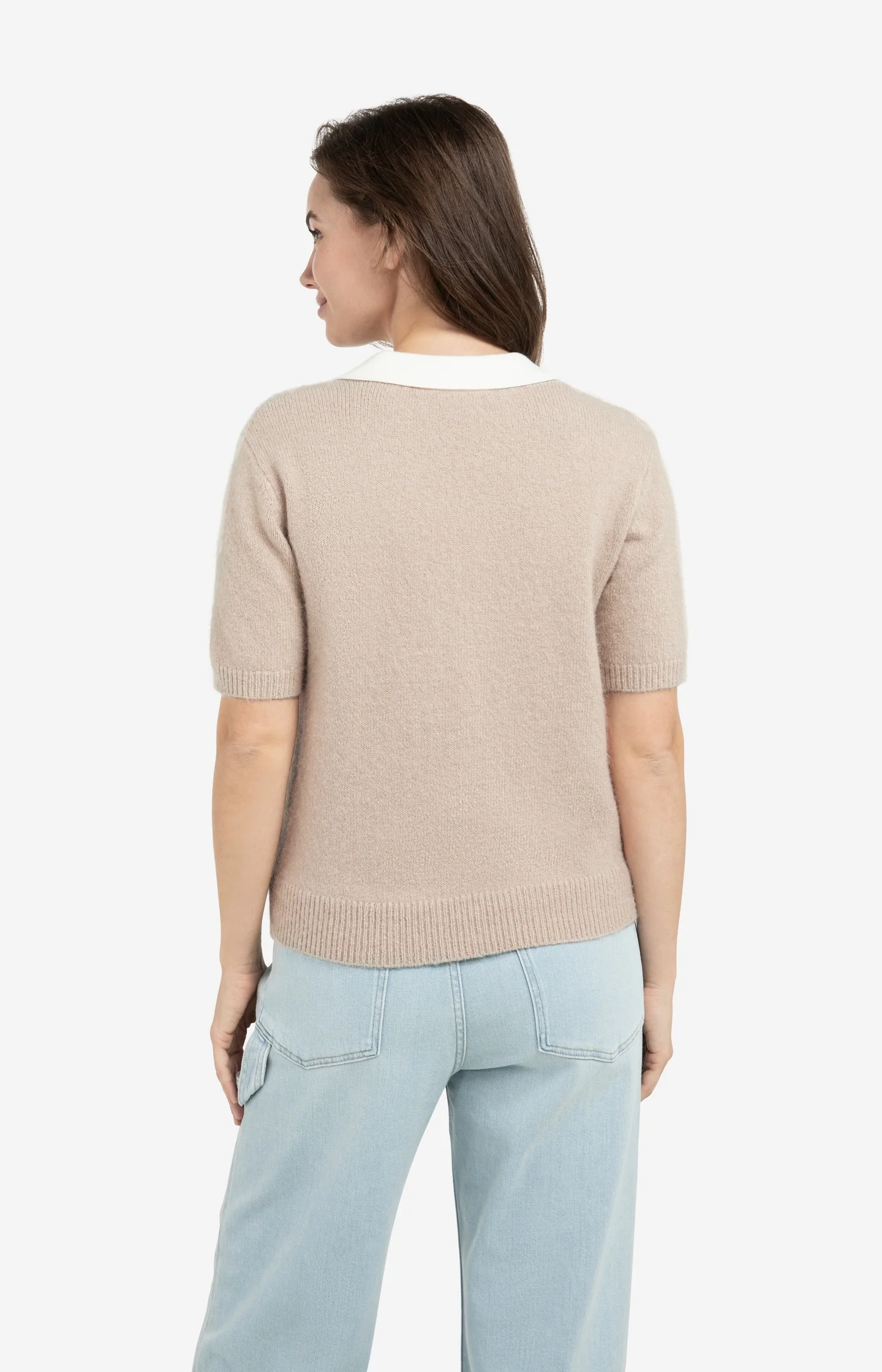 Knitted short-sleeve sweater with contrast collar - Image 3