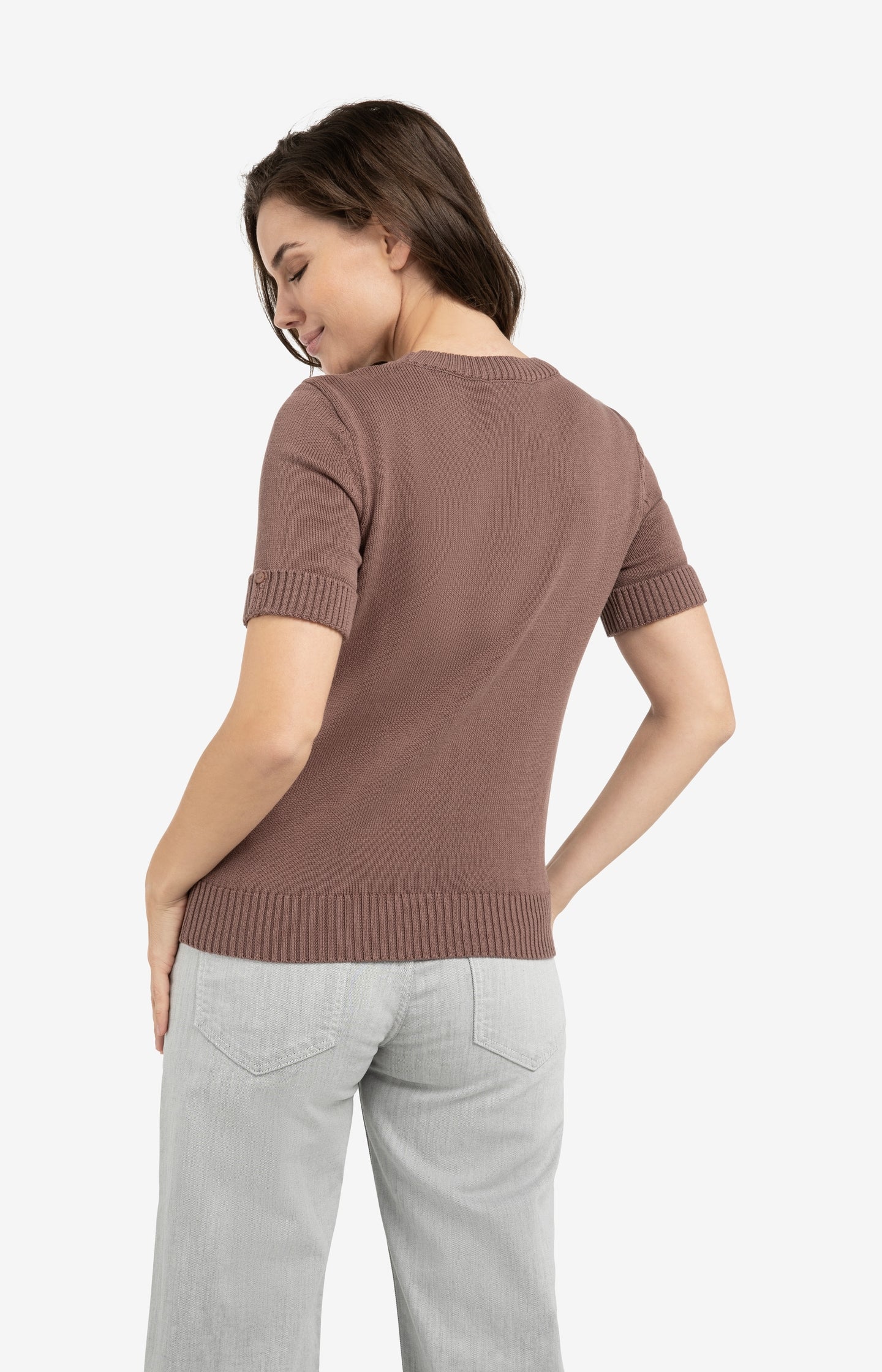 Knitted sweater with rolled-up short sleeves - Image 4