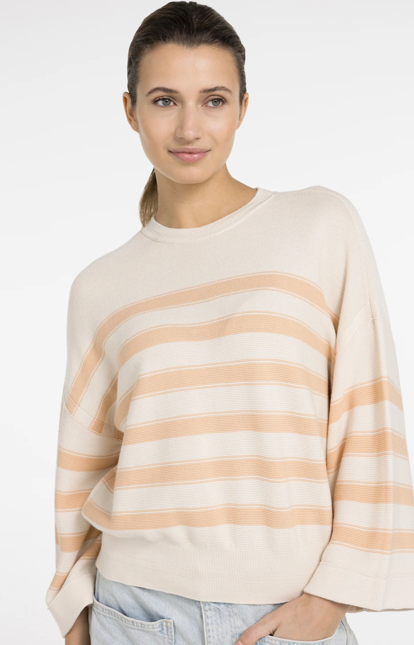 Knitted sweater with stripes and wide sleeves - Image 6