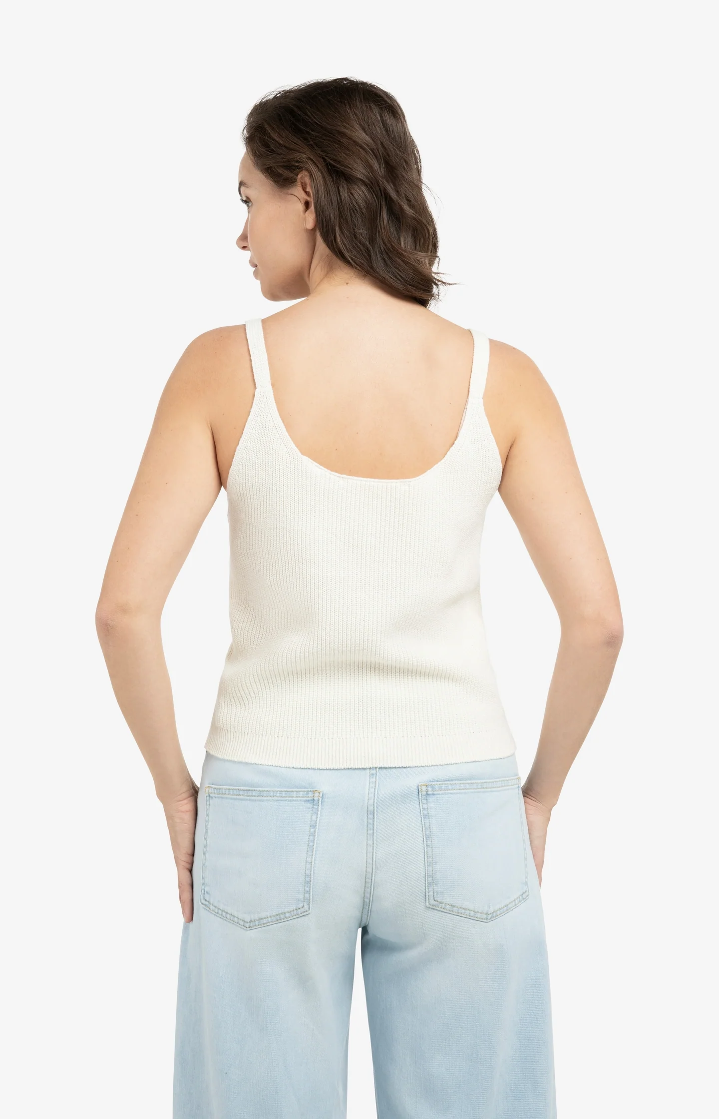 Knitted tank top with rib texture - Image 3