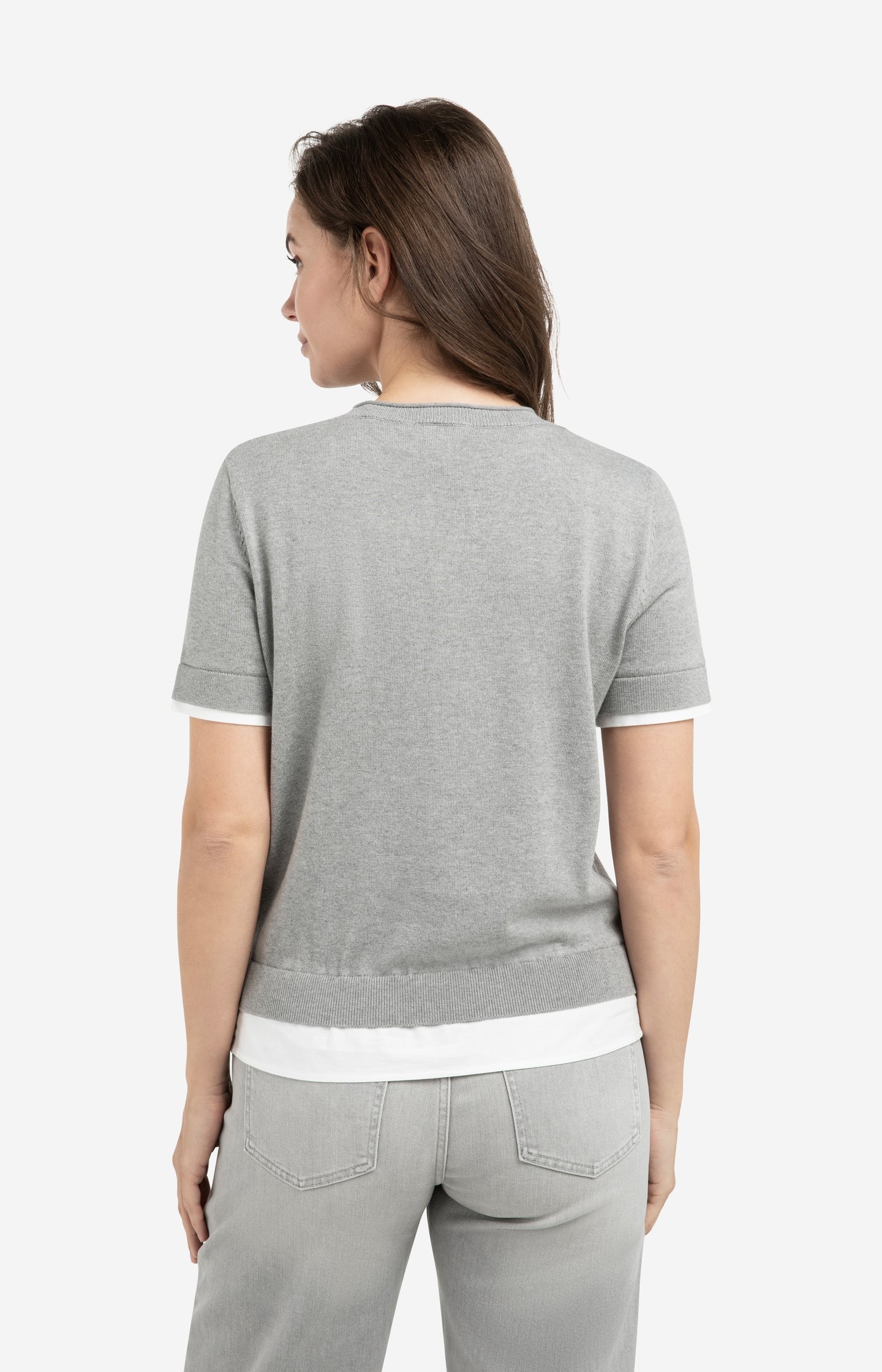 Knitted top with short sleeves and double blouse hem - Image 4