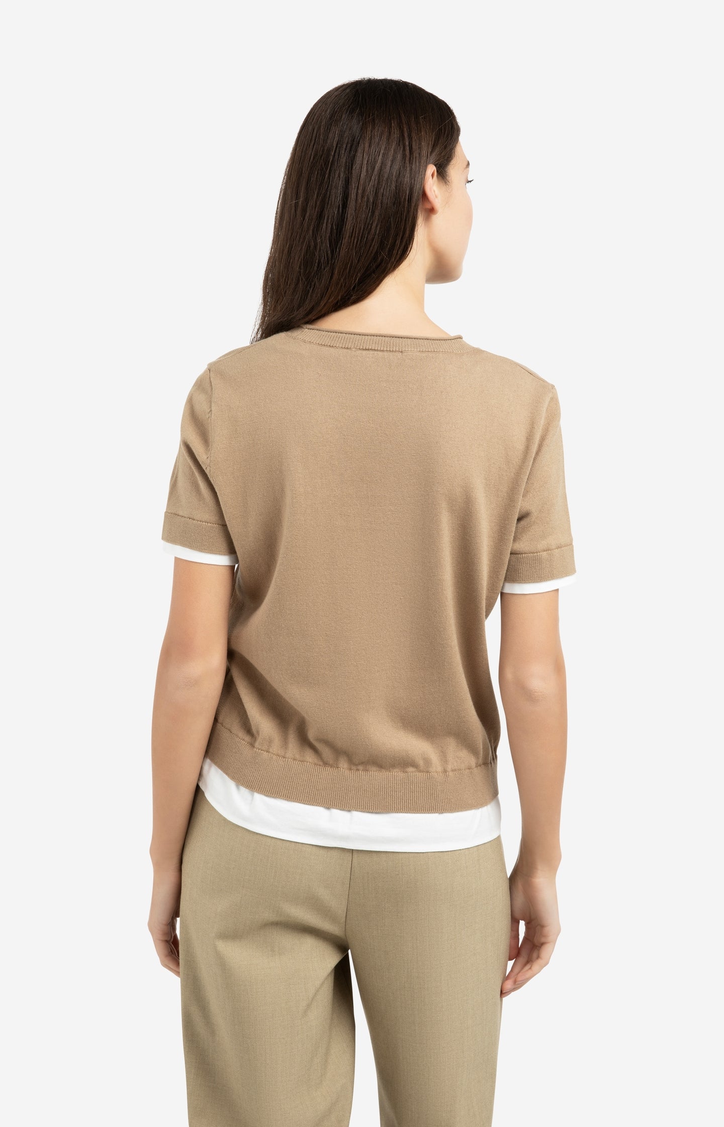 Knitted top with short sleeves and double blouse hem - Image 4