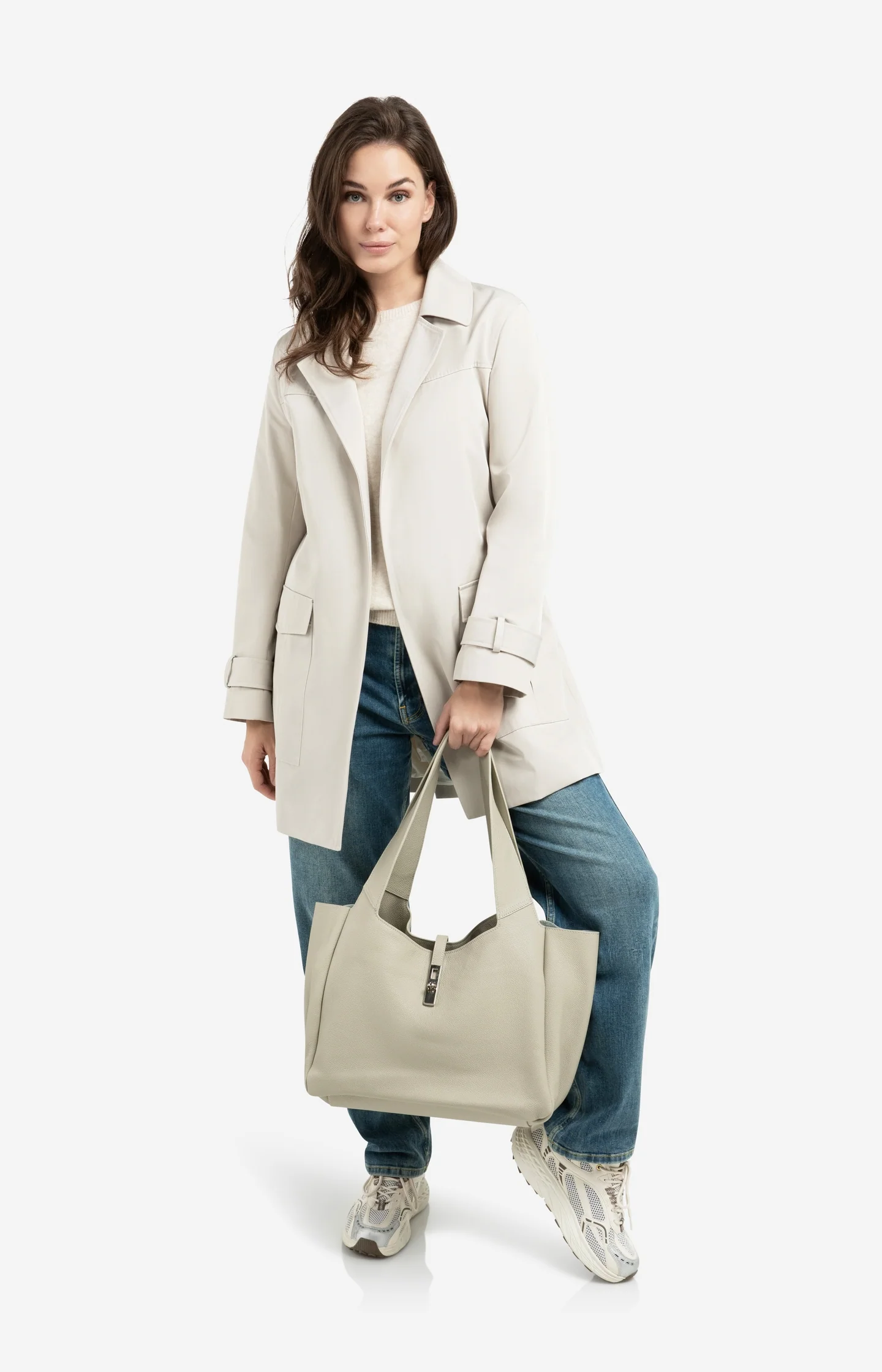 Leather shopper with wide handles and twist lock - Image 6