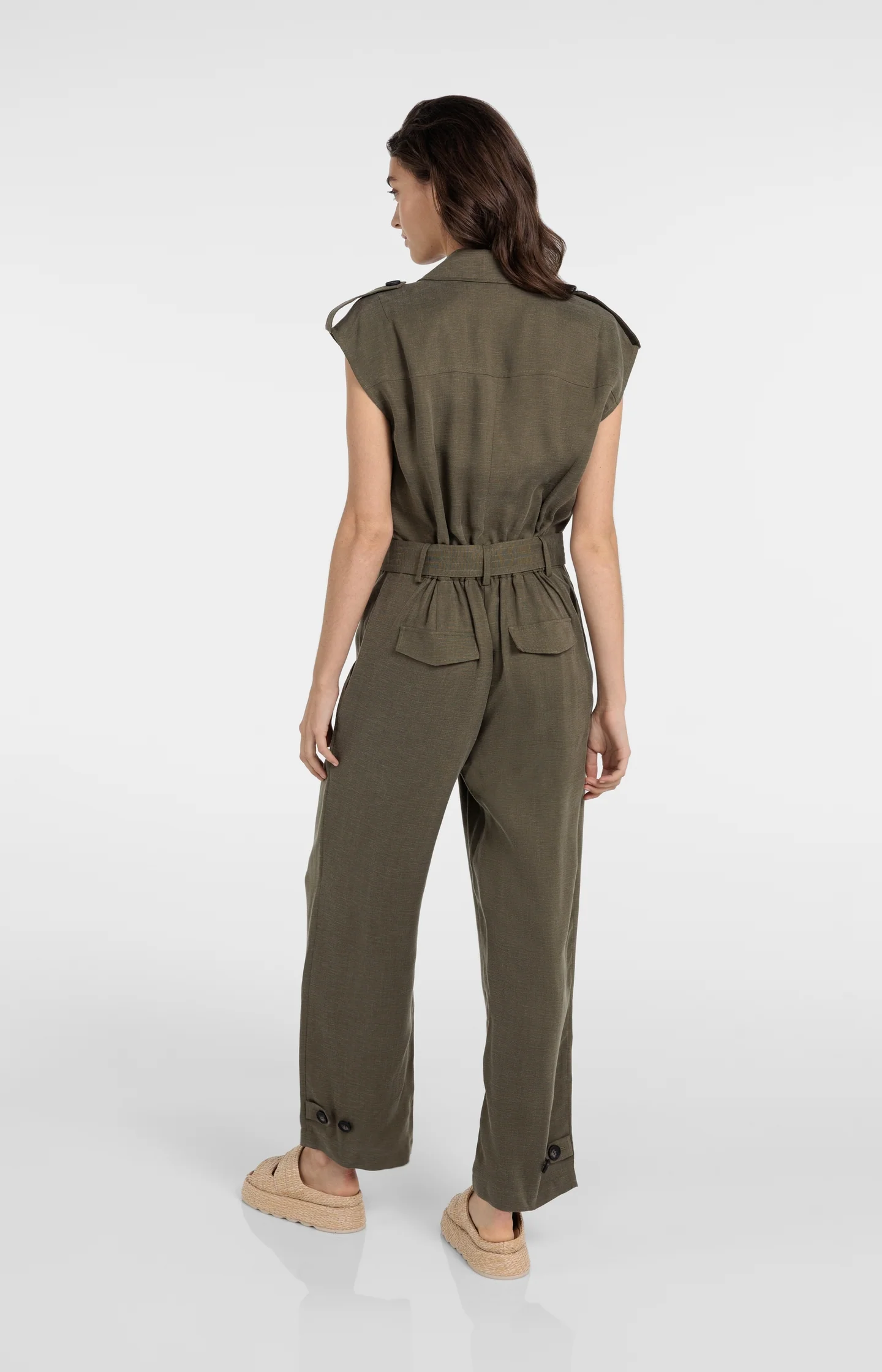 Linen blend jumpsuit with belted waist - Image 6