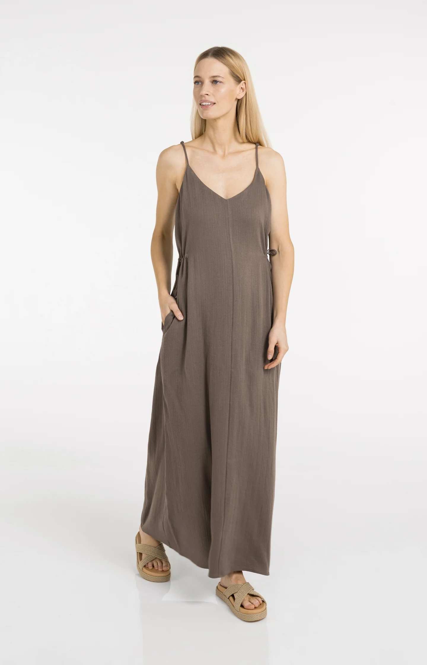Long strappy dress with drawstrings - Image 3