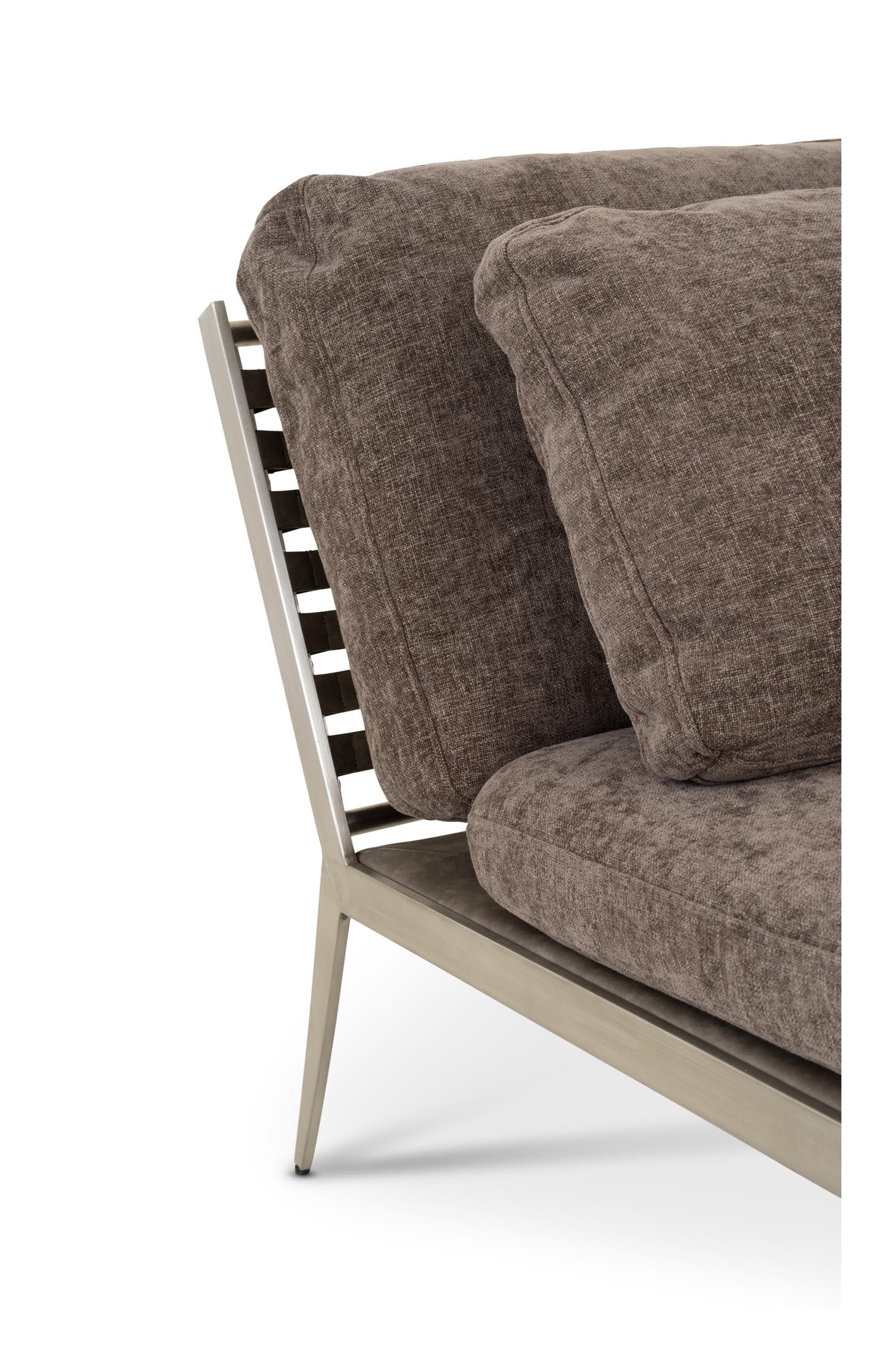 Low lounge chair with steel frame and soft cushions - Image 5