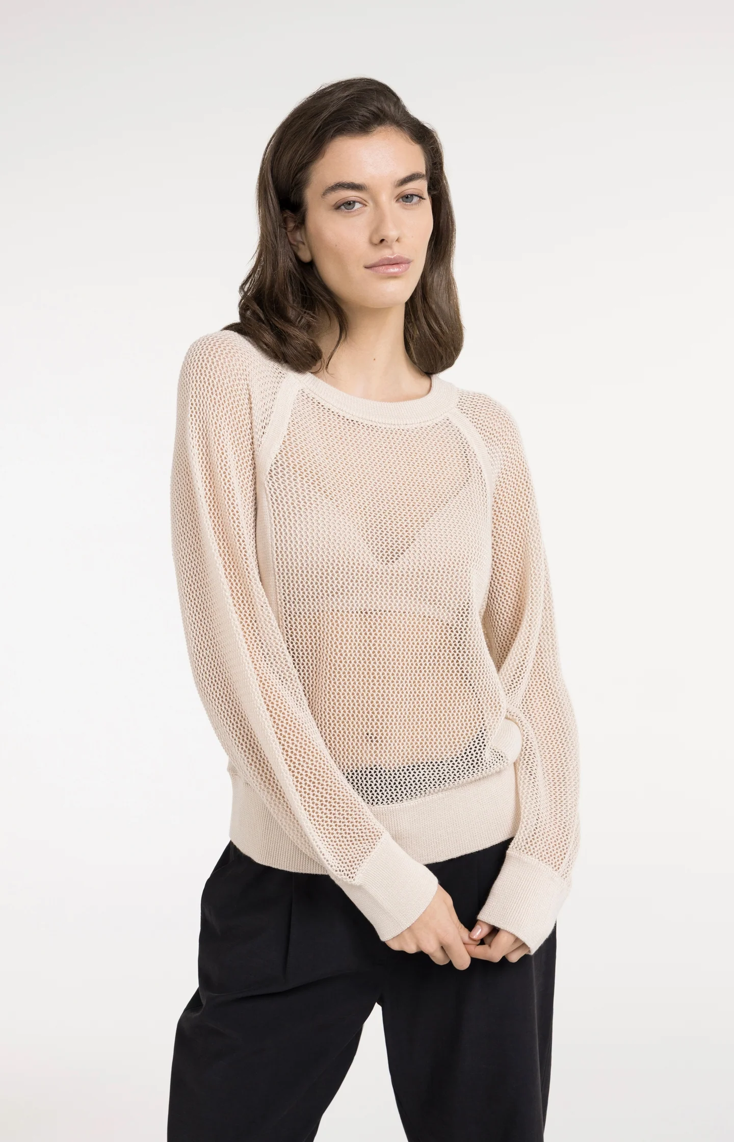 Mesh-stitch knitted sweater with raglan sleeves