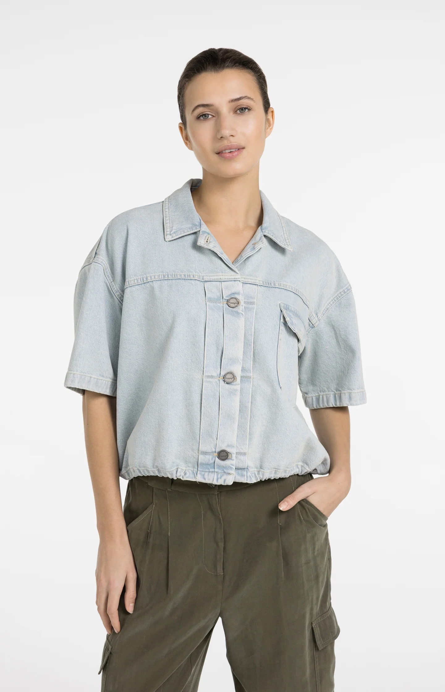Oversized denim worker jacket with short sleeves - Image 4