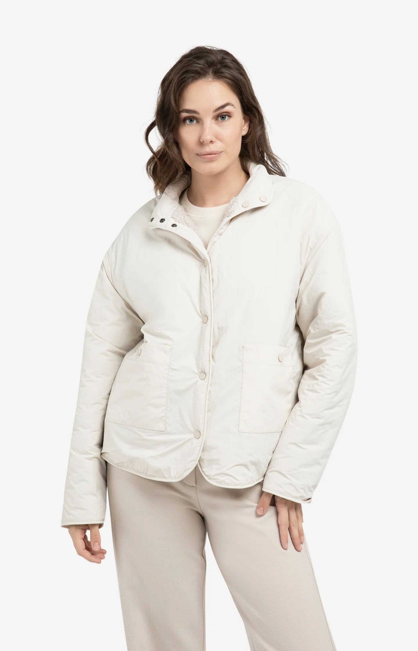 Reversible teddy jacket with nylon chest pocket - Image 4