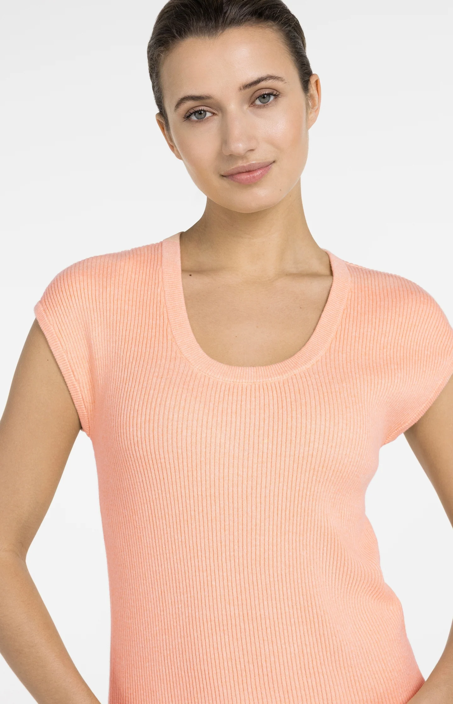 Ribbed knit top with deep round neckline - Image 4