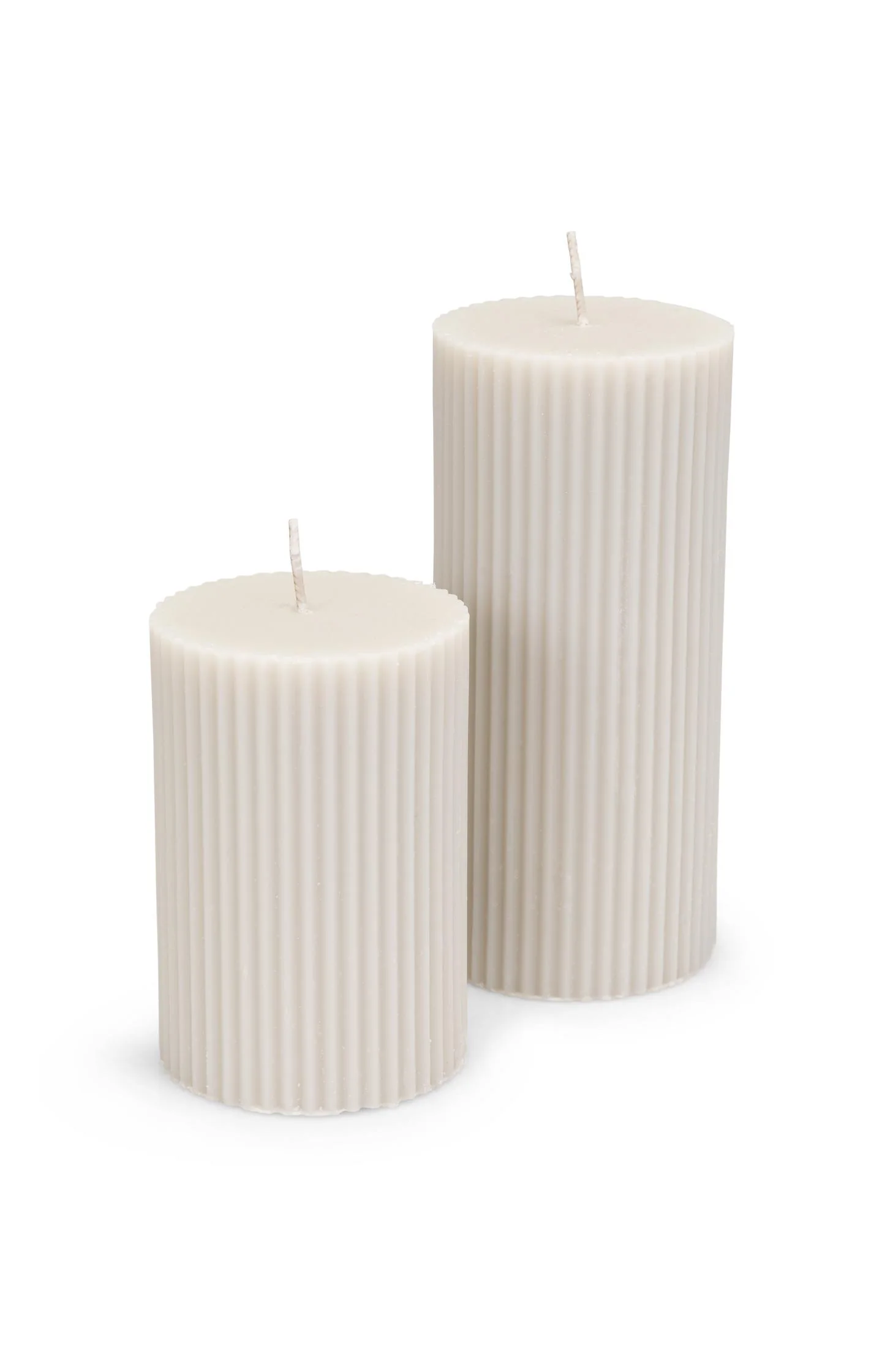 Ribbed pillar candle - small - Image 2