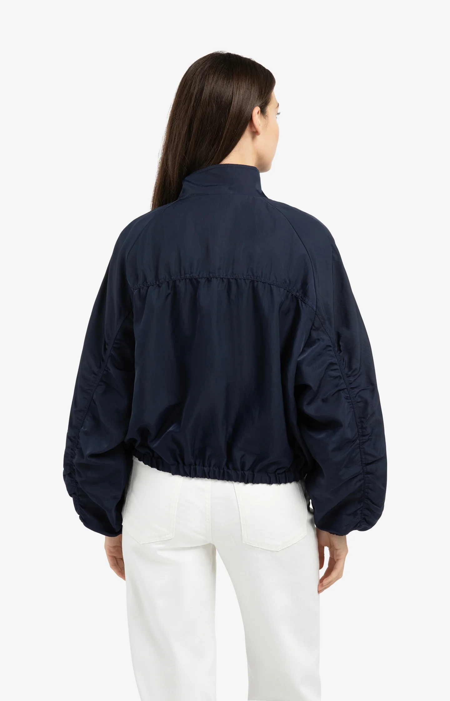 Short oversized jacket with pleated details - Image 4