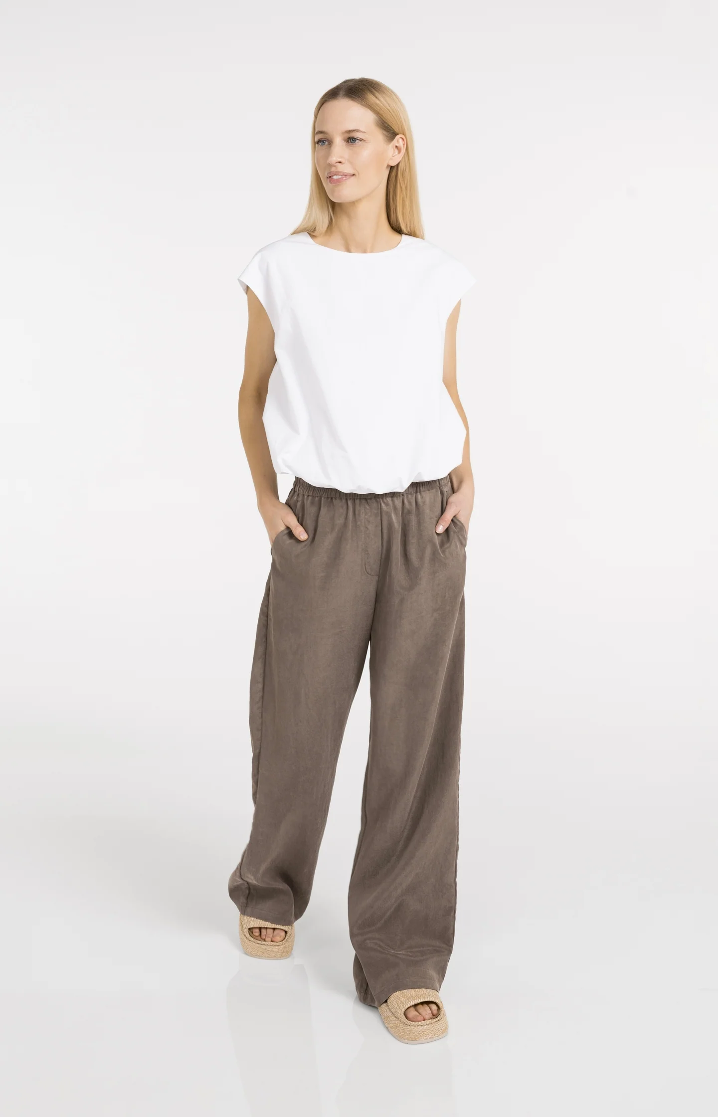 Short-sleeve balloon top - Image 6