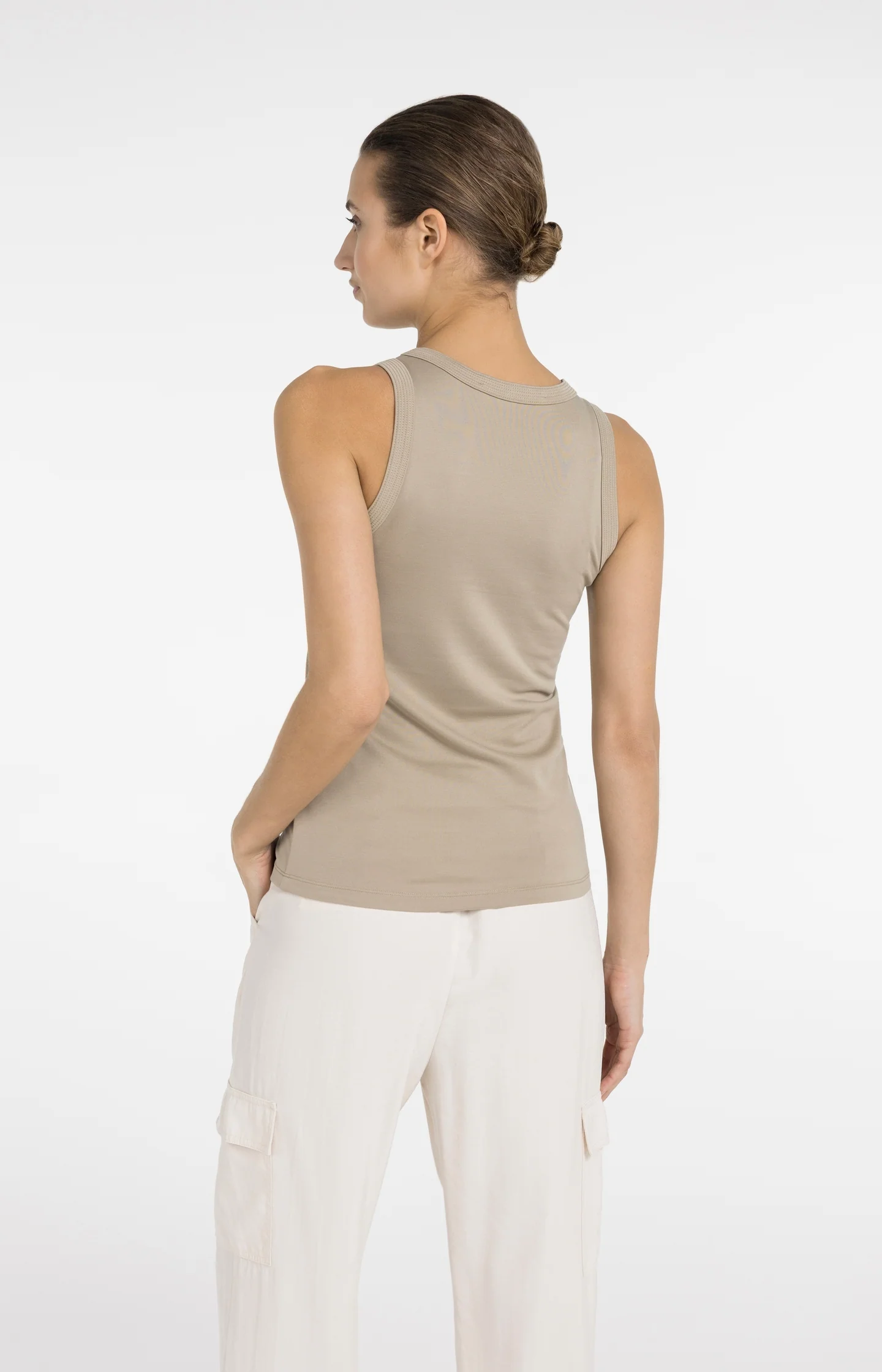 Singlet with stitched detailing - Image 3
