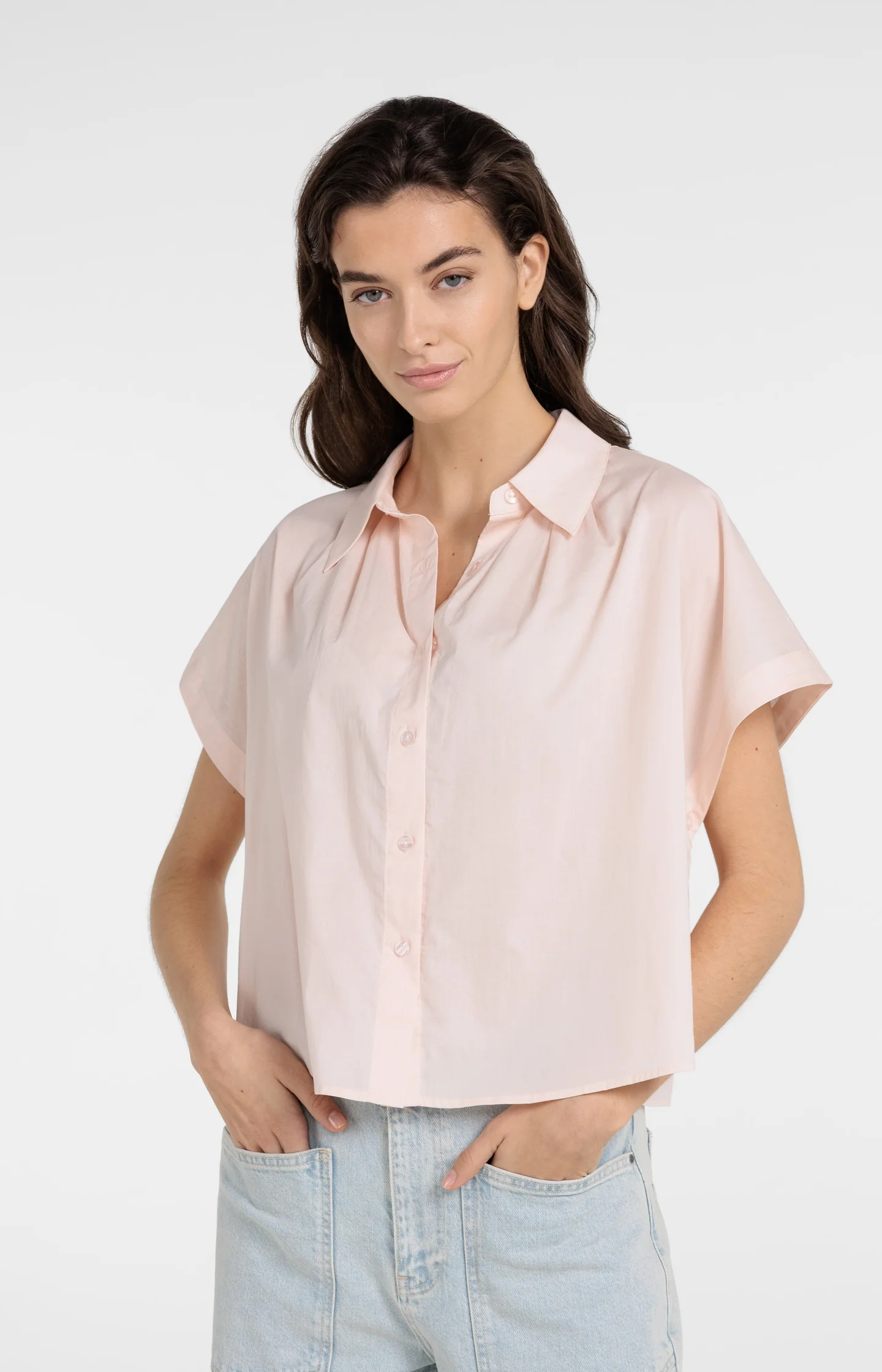 Sleeveless blouse with button details - Image 3