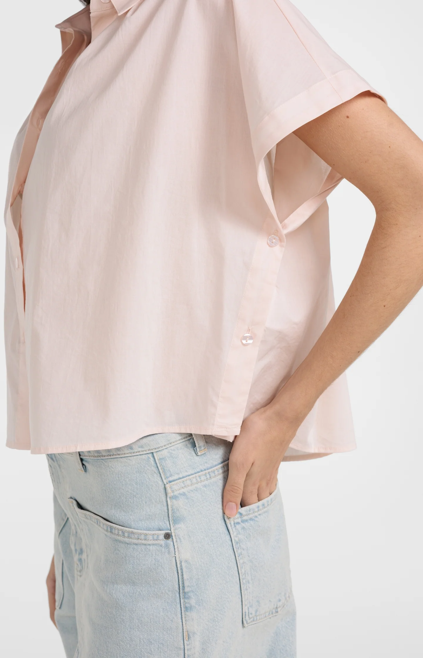 Sleeveless blouse with button details - Image 7