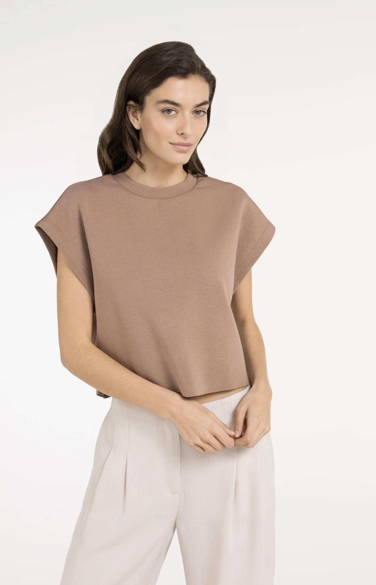 Sleeveless boxy sweatshirt with ribbed details - Image 3