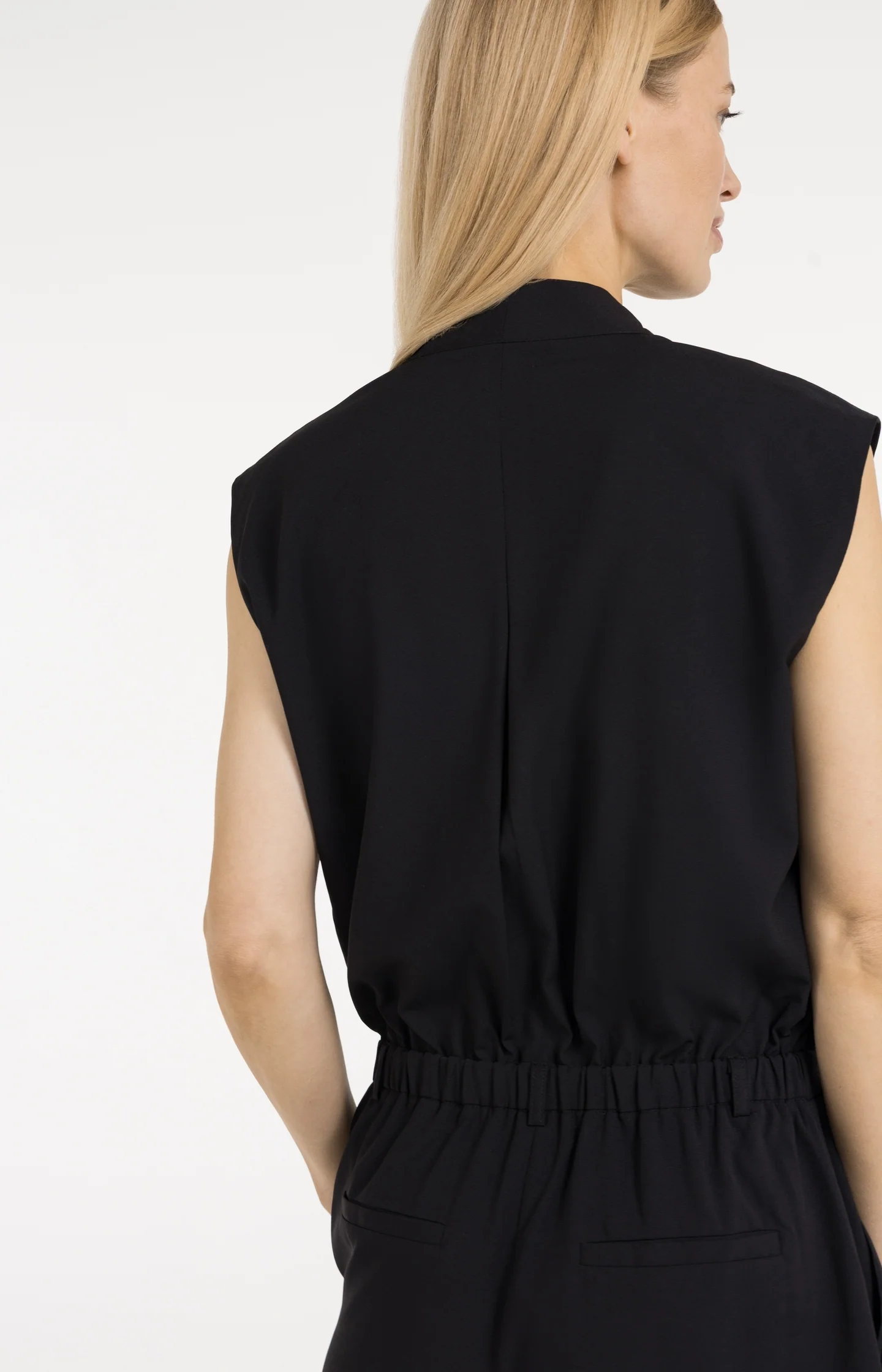 Sleeveless playsuit with wrap effect - Image 7