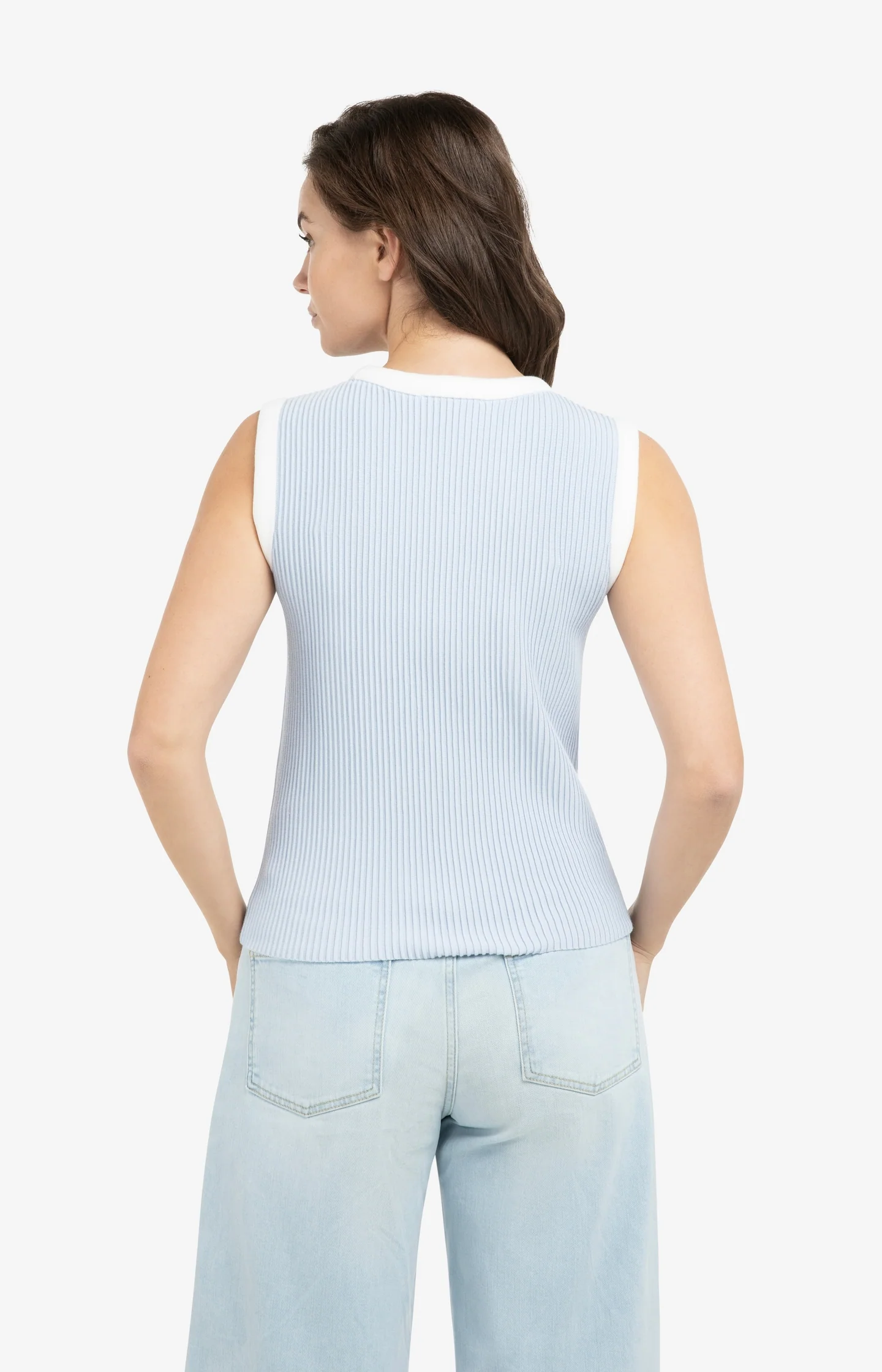 Sleeveless ribbed sweater with crew neckline - Image 3