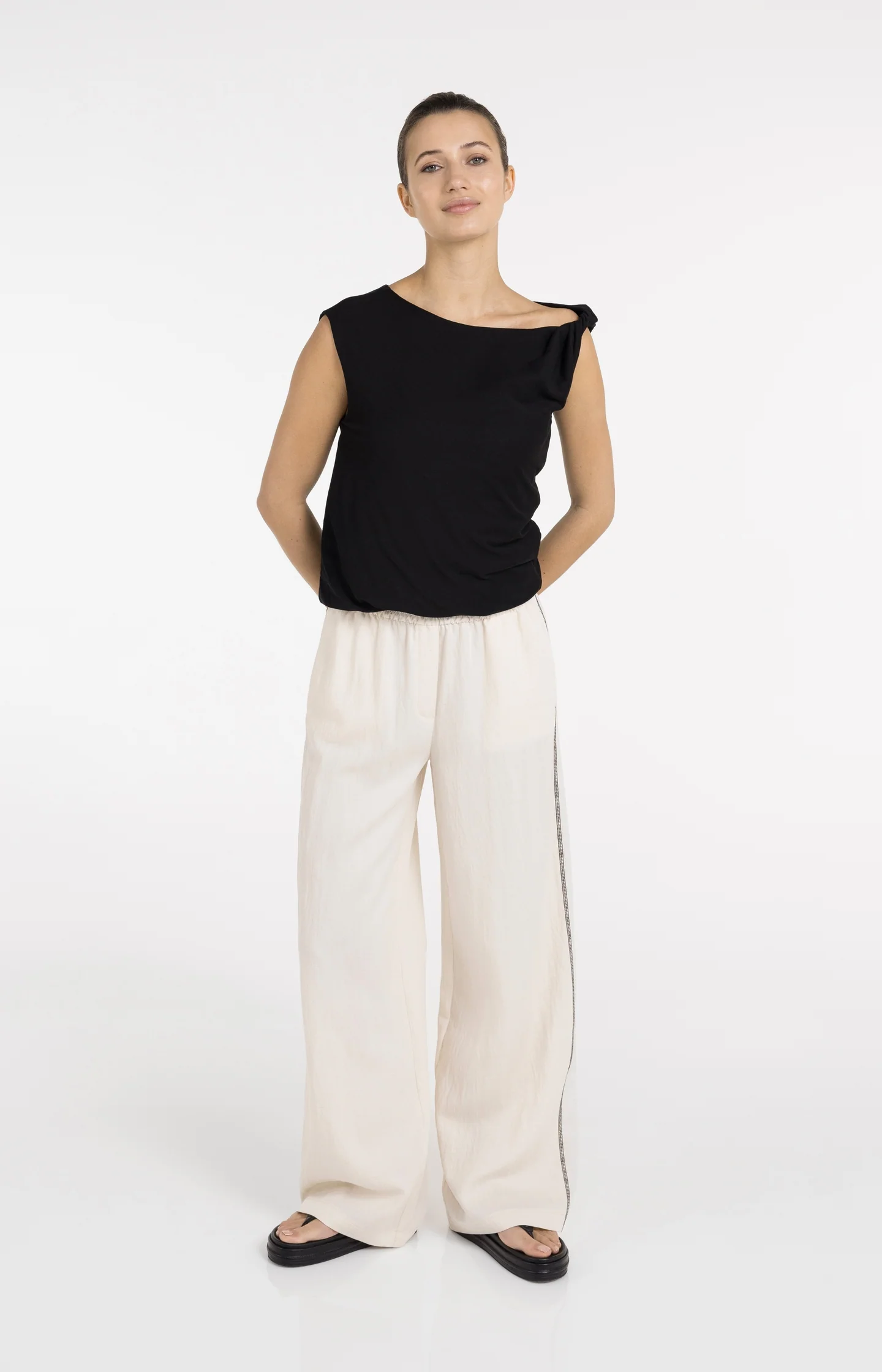 Sleeveless top with twisted shoulder detail - Image 6