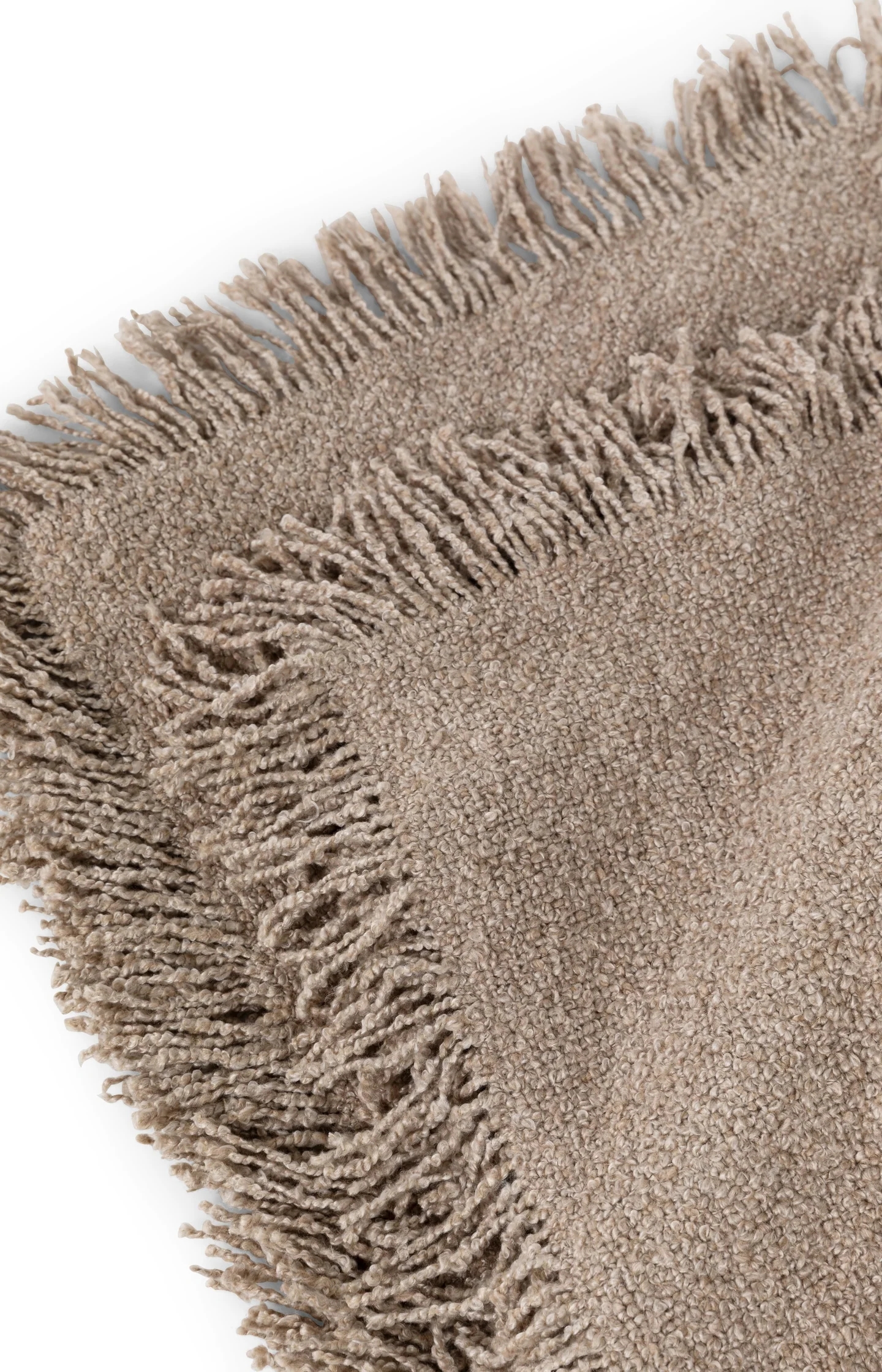 Soft throw with fringes - Image 2