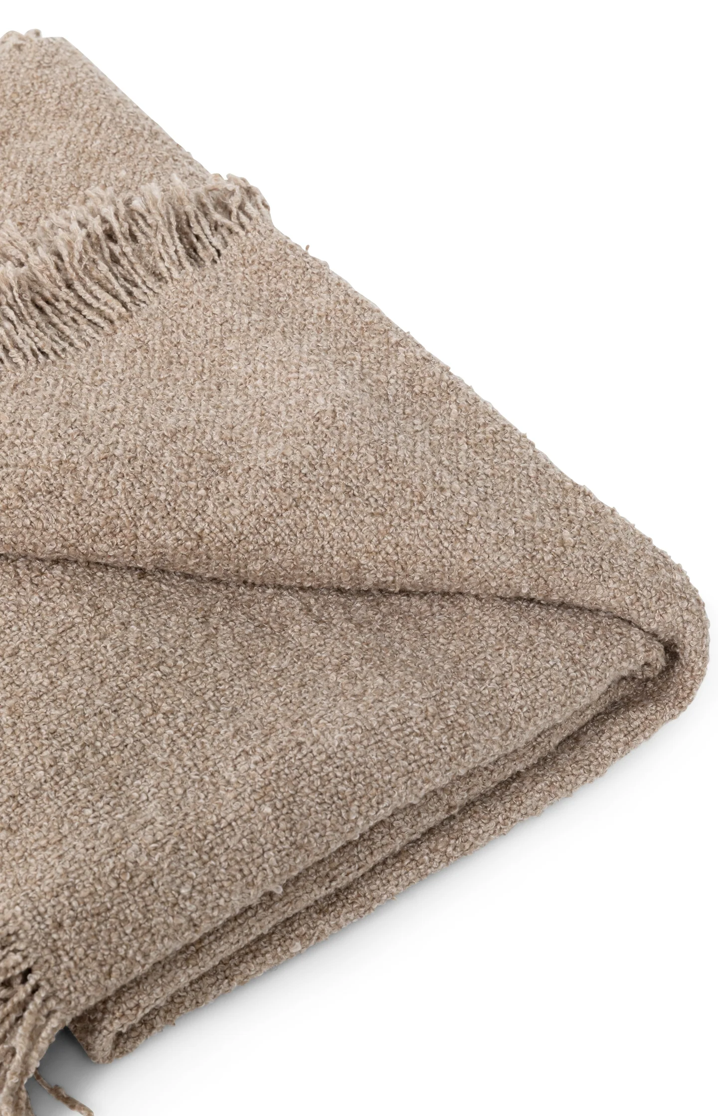 Soft throw with fringes - Image 3